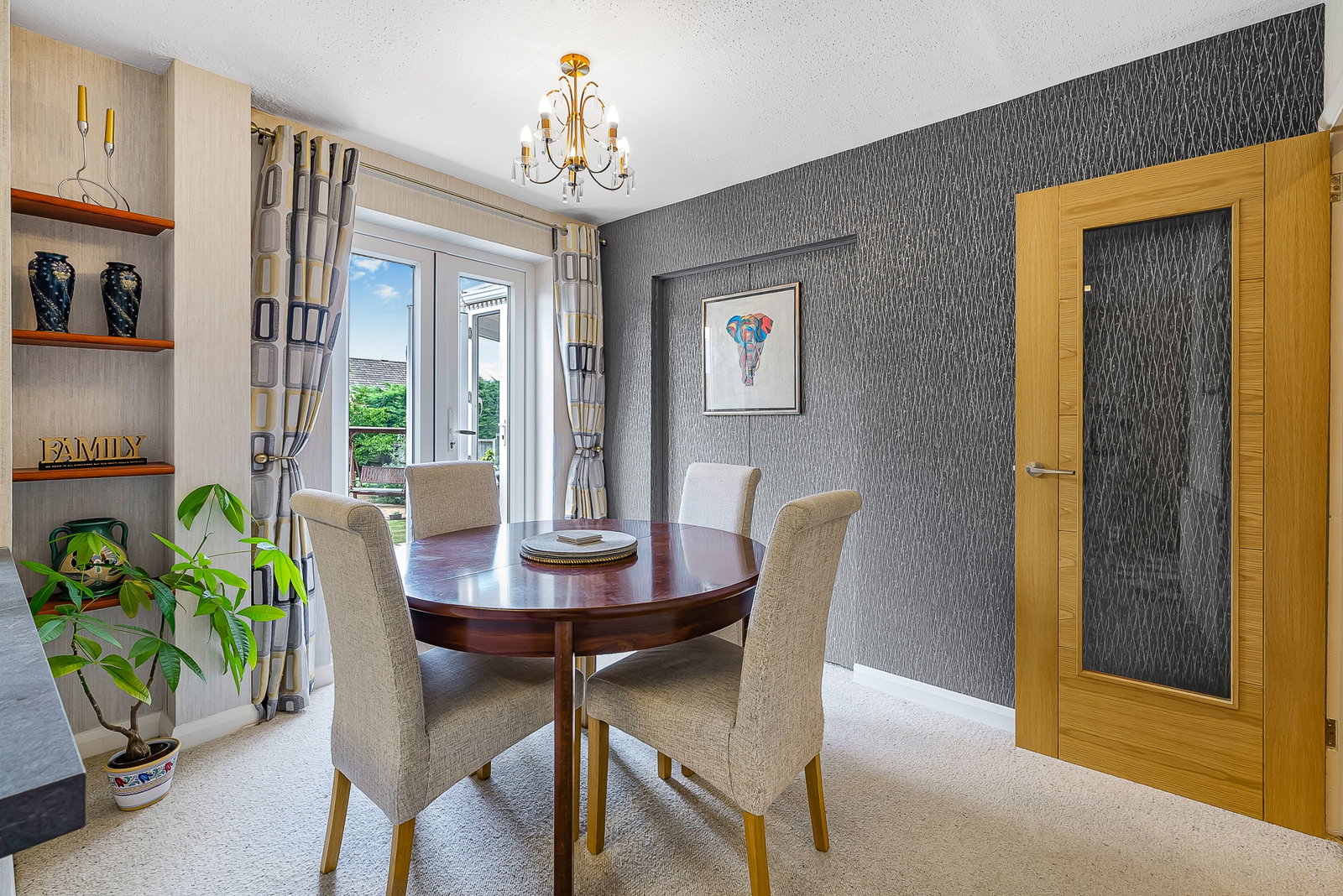 Detached House in Hemel Hempstead