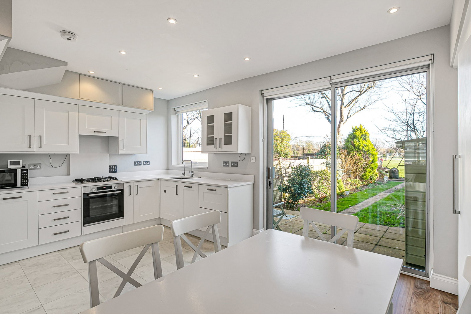 Terraced House in New Malden