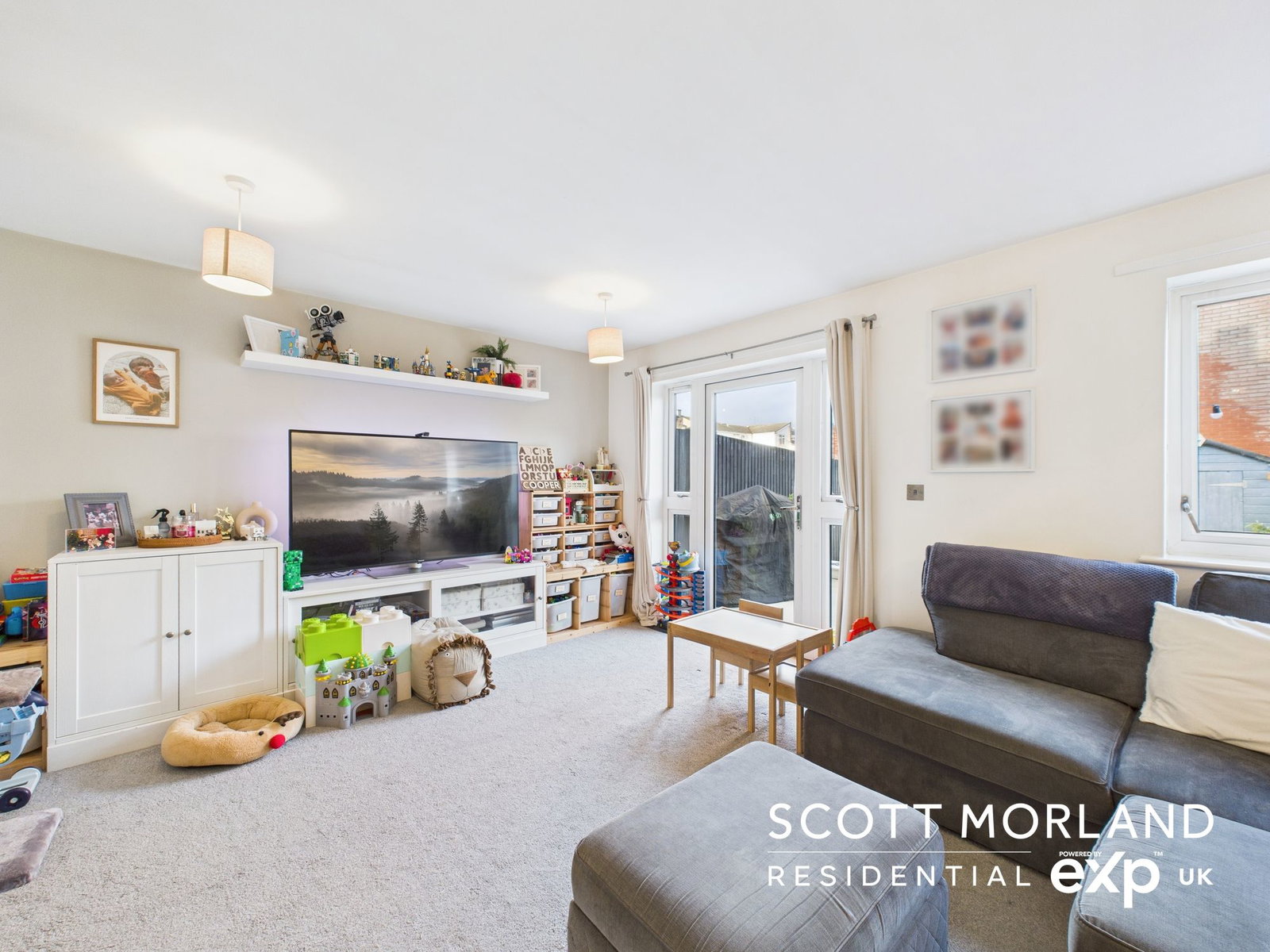 Terraced House in Basingstoke