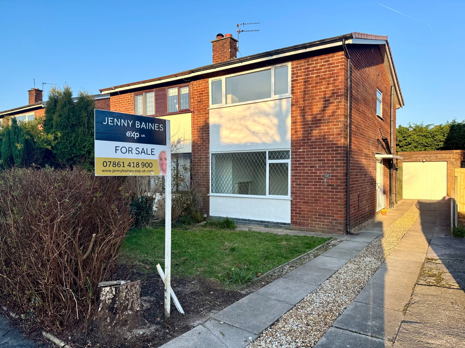 Semi Detached House in Preston