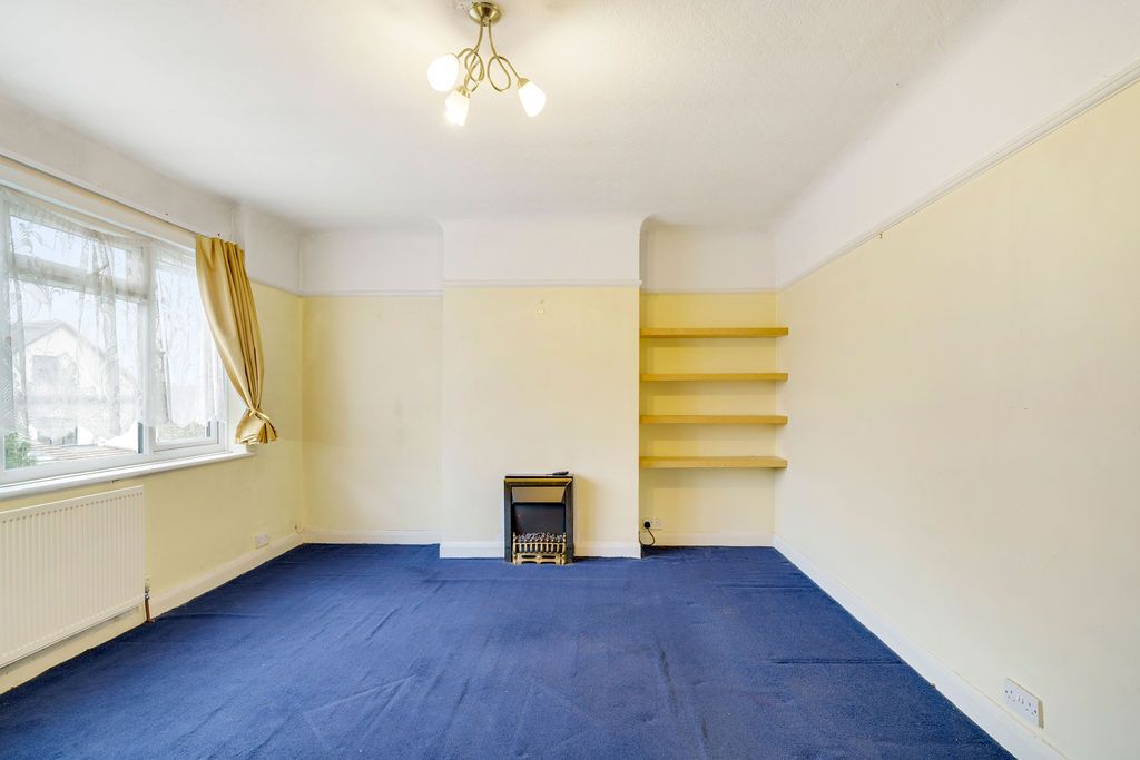 Flat in Carshalton Beeches