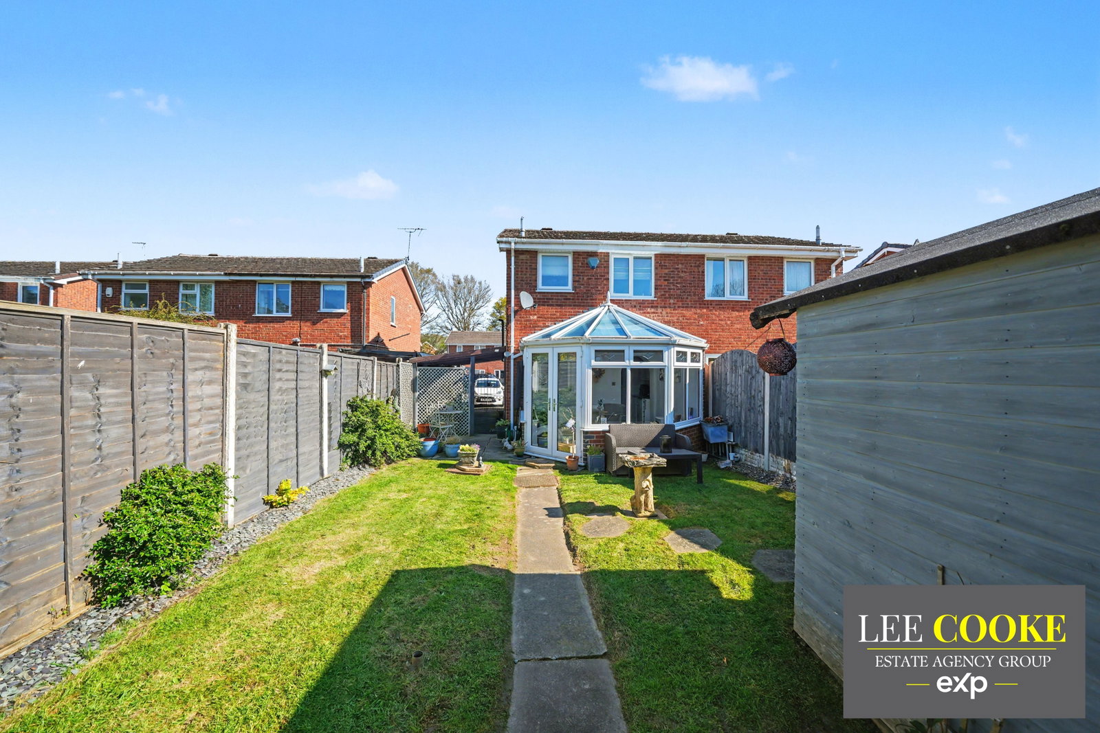 Semi Detached House in Telford