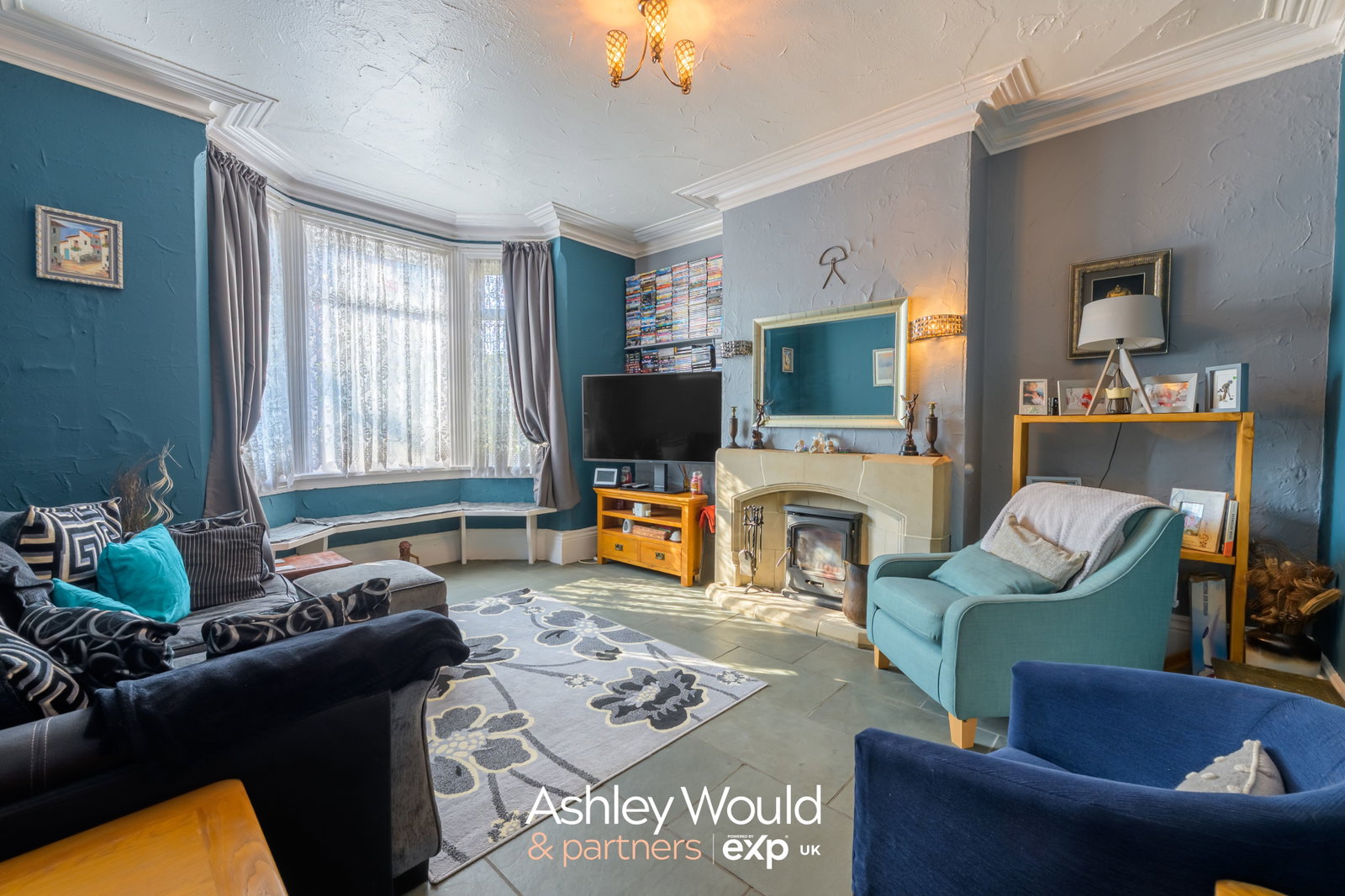 Semi Detached House in Rowley Regis