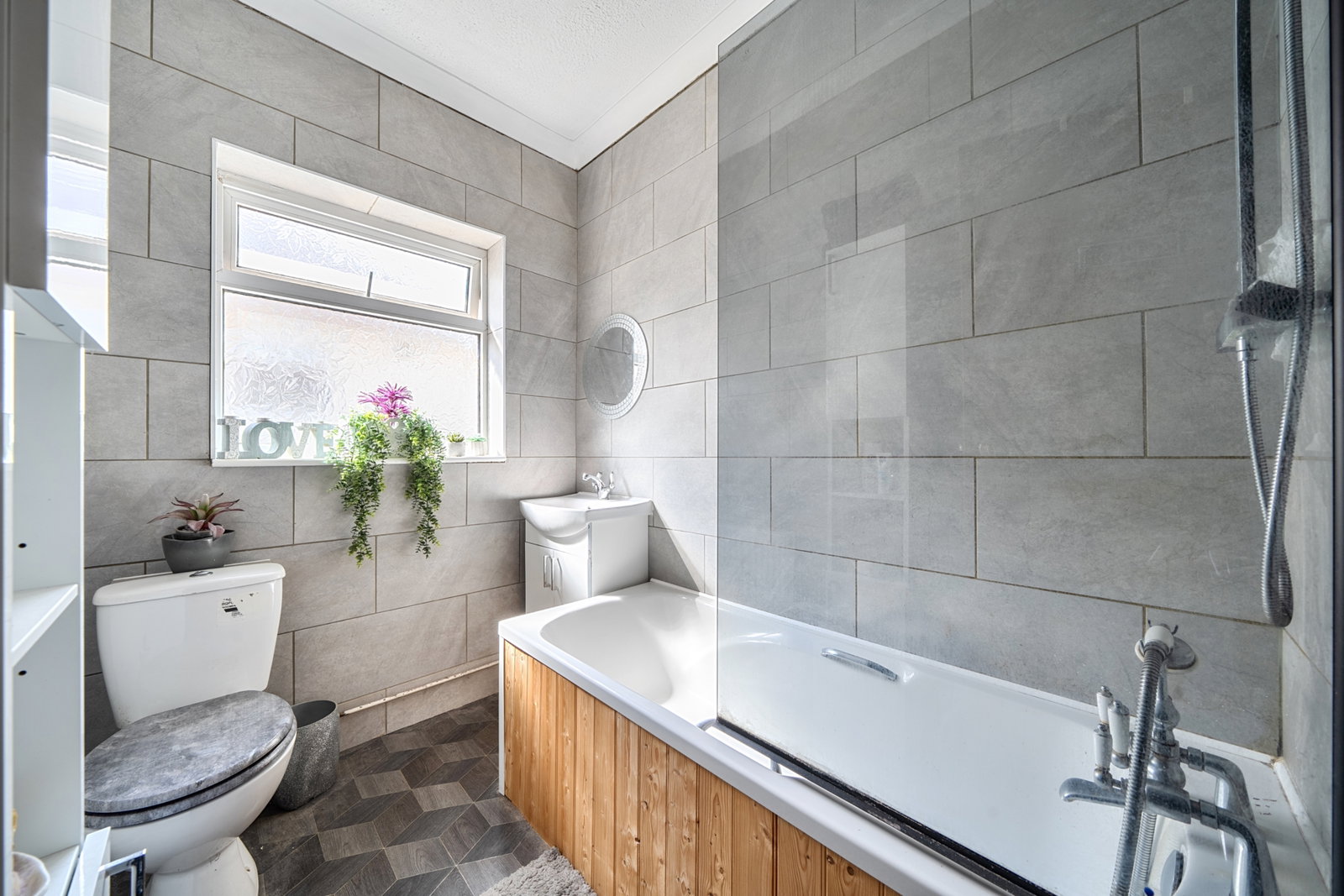 Bungalow in Swansea