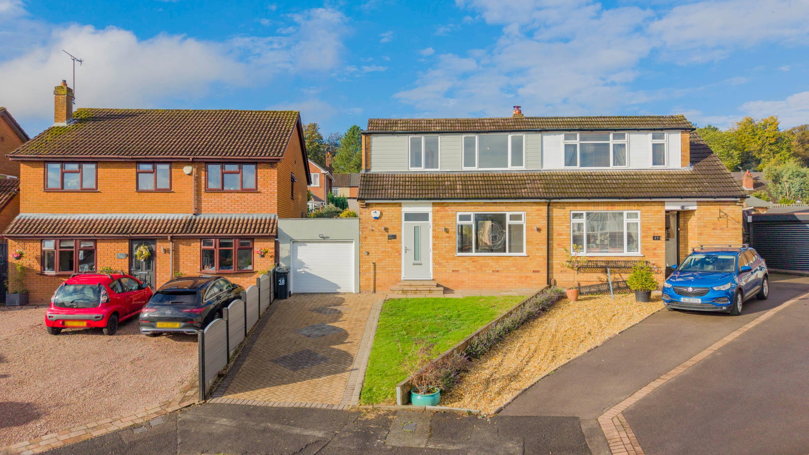 Semi Detached House for sale in Kingswinford, Ashley Close, Kingswinford, DY6 9SX