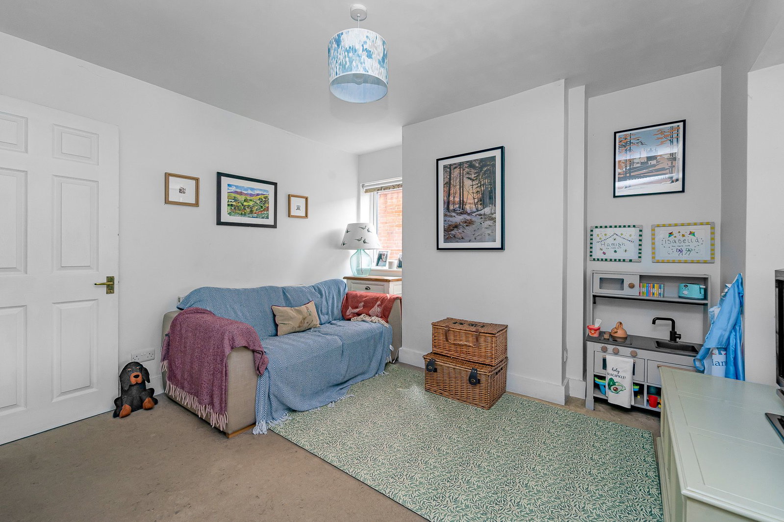 Semi Detached House in Billingshurst