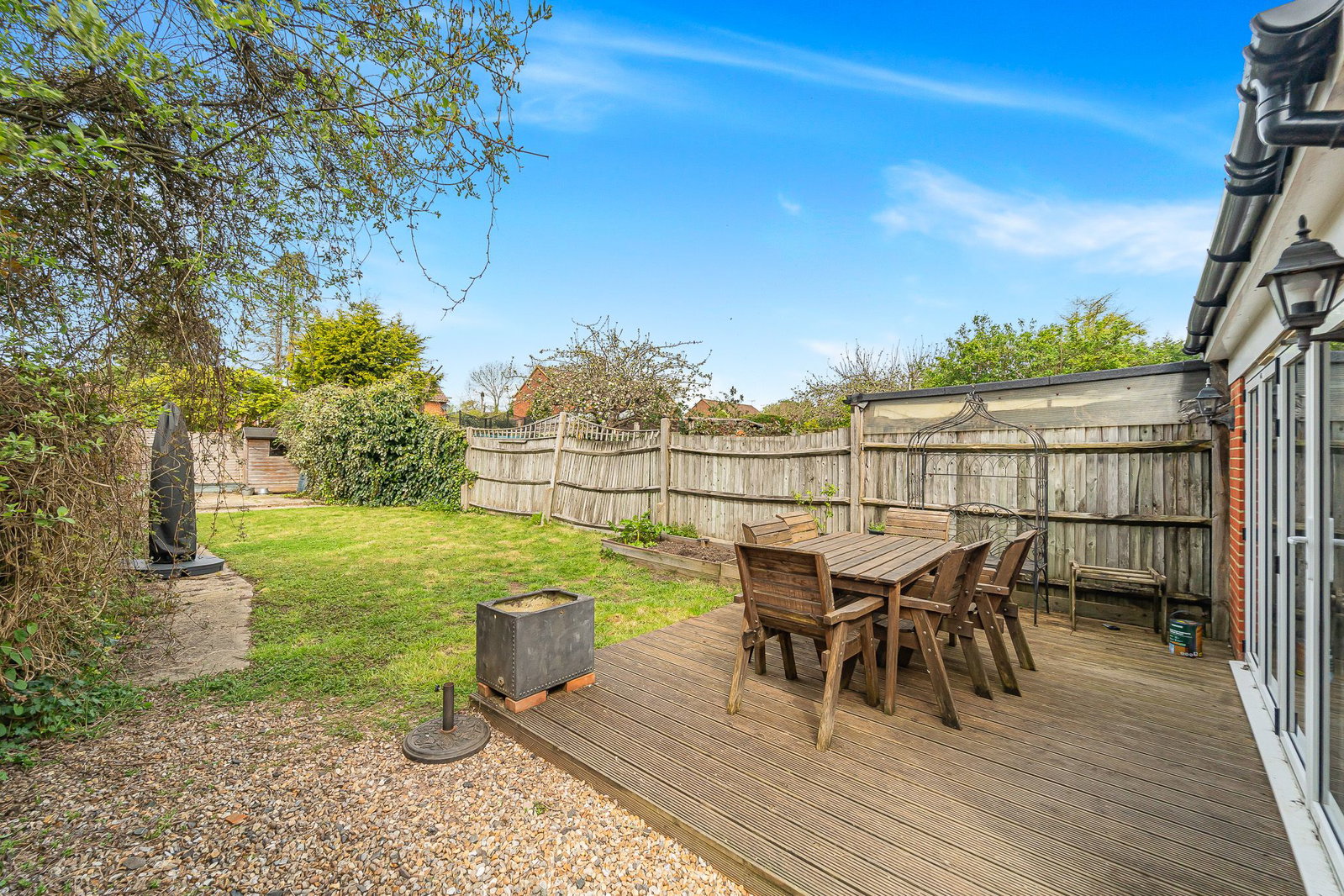 Semi Detached House in Billingshurst