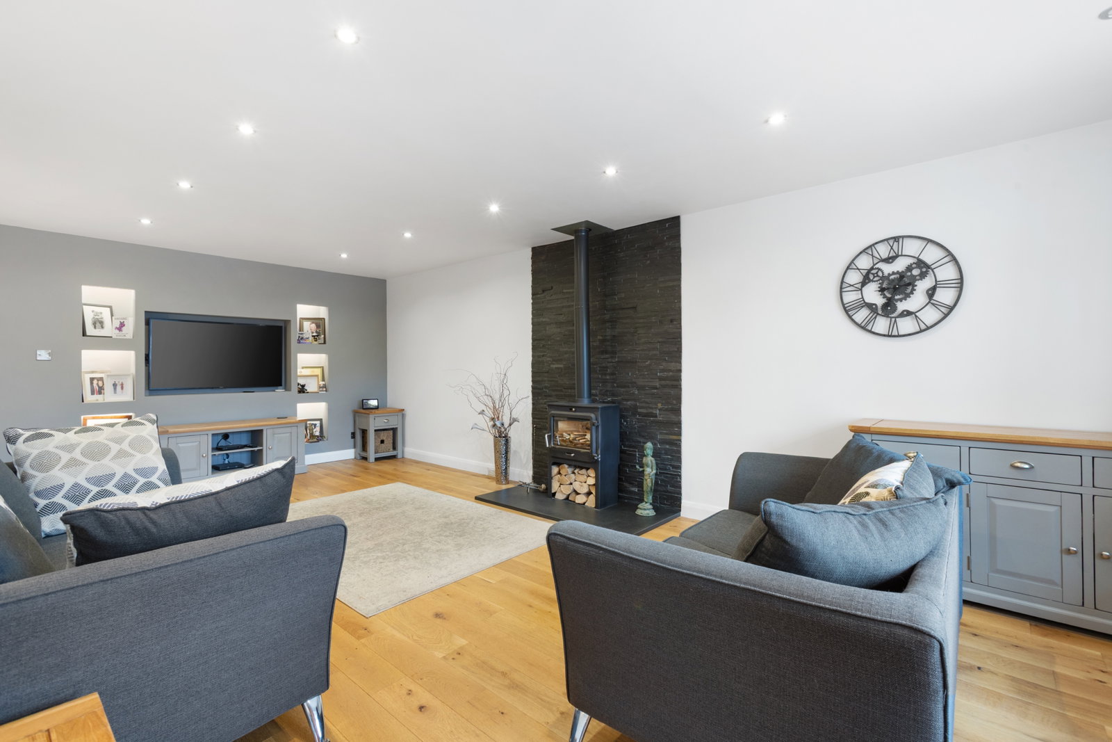Detached House in Nottingham