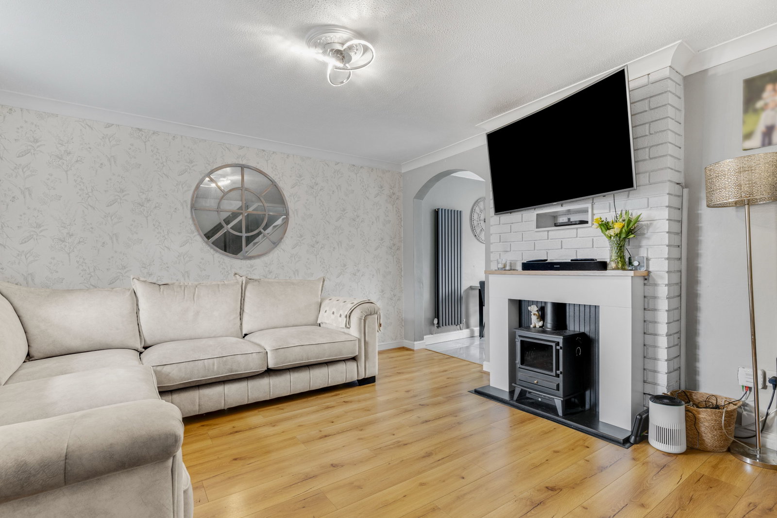 Semi Detached House in Brierley Hill
