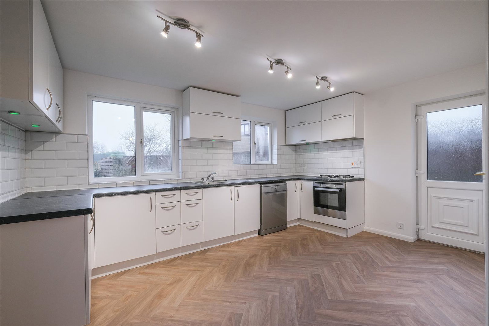 Detached House in Huddersfield