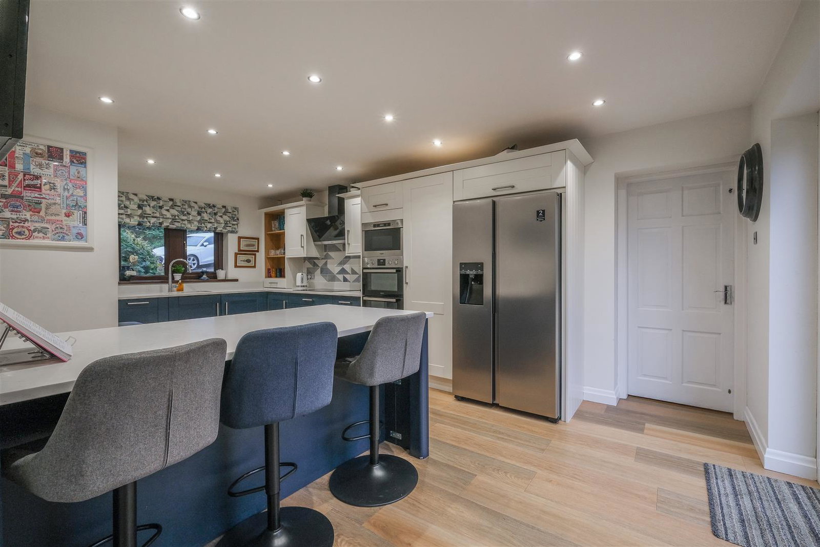 Detached House in Huddersfield