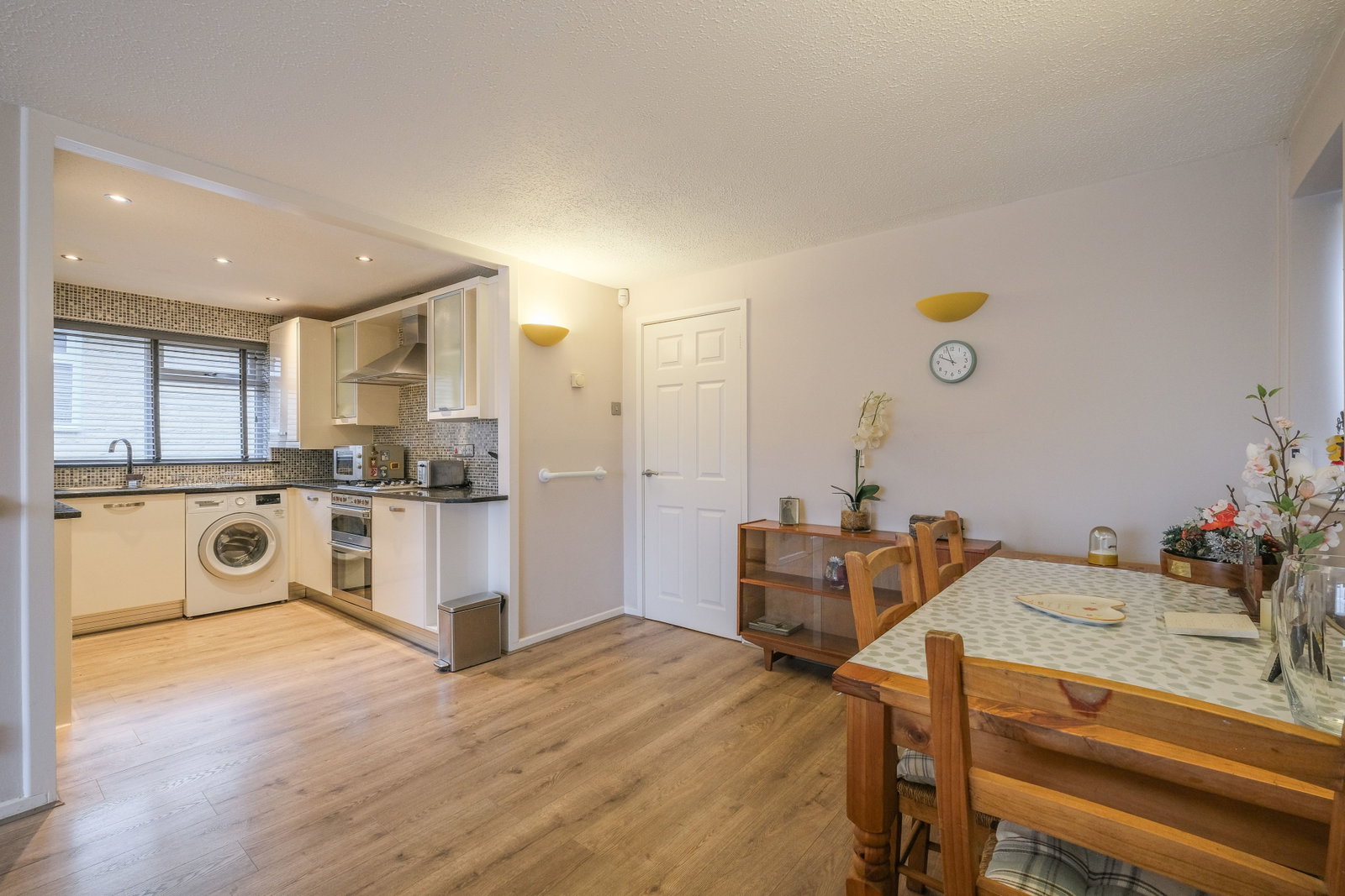 Bungalow in Huddersfield
