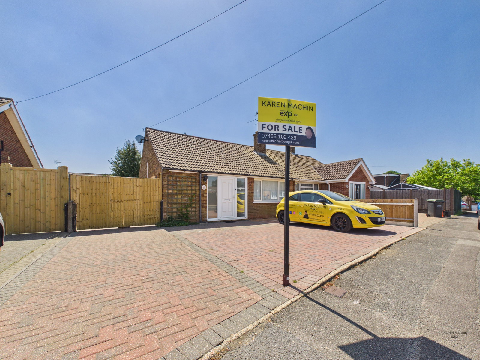 Semi Detached Bungalow in Chatham