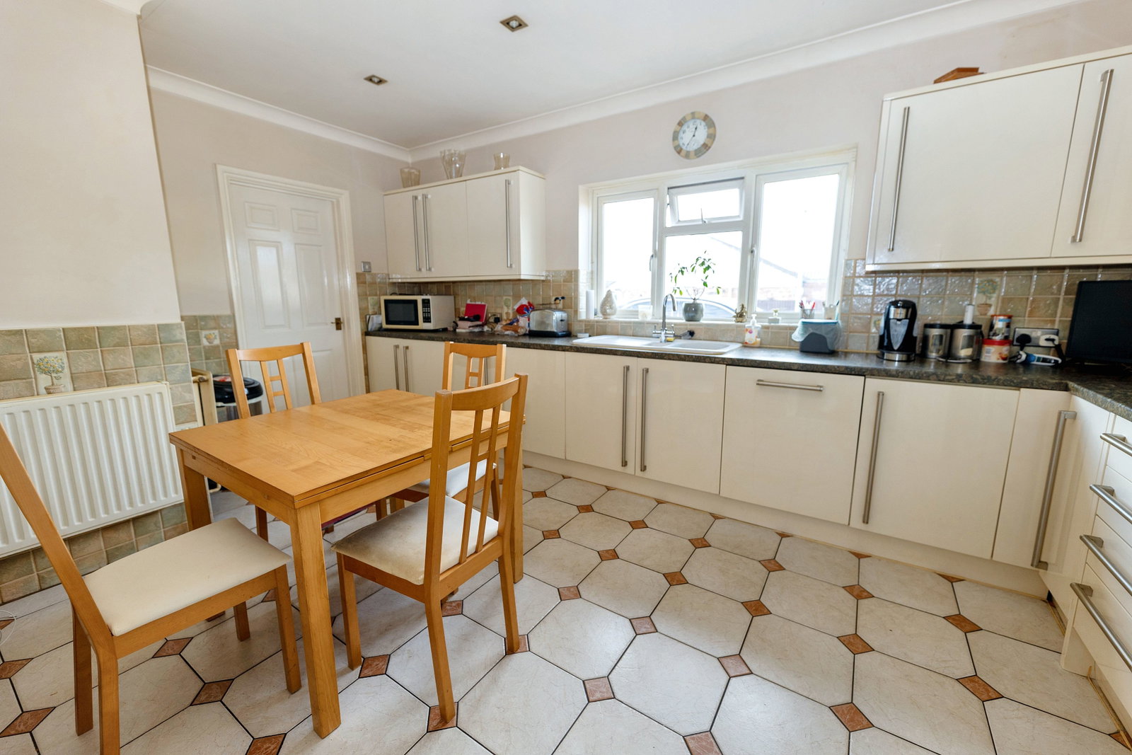 Bungalow in Clacton-on-sea