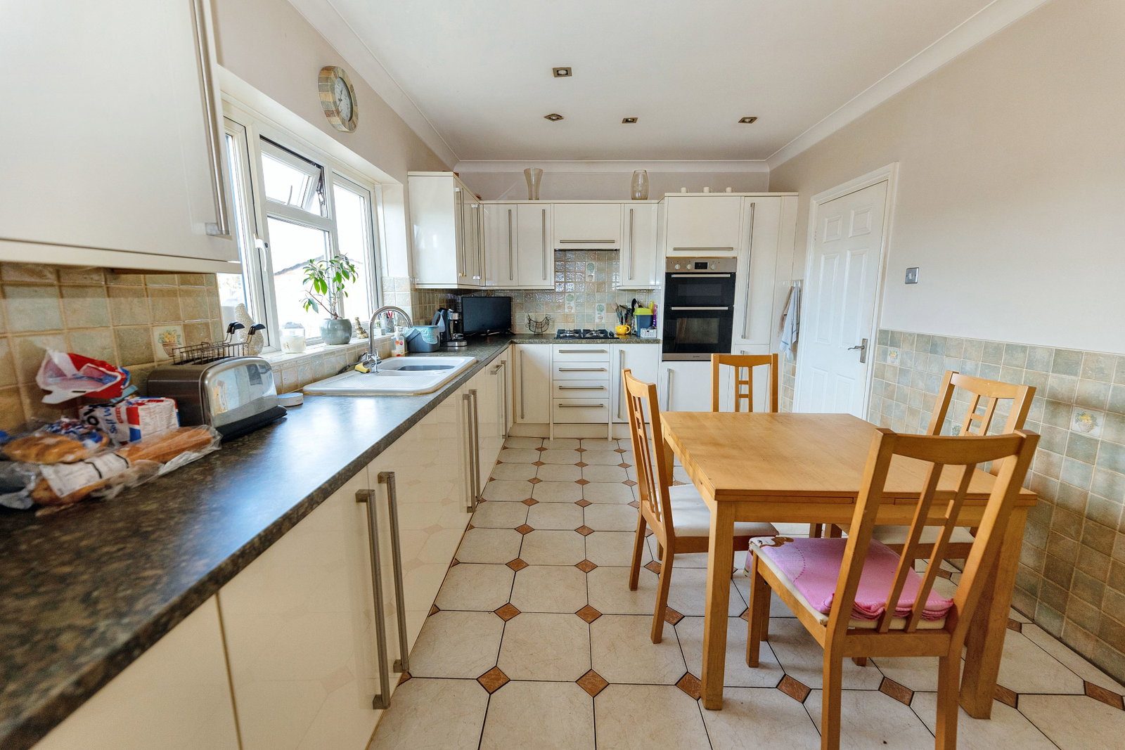 Bungalow in Clacton-on-sea