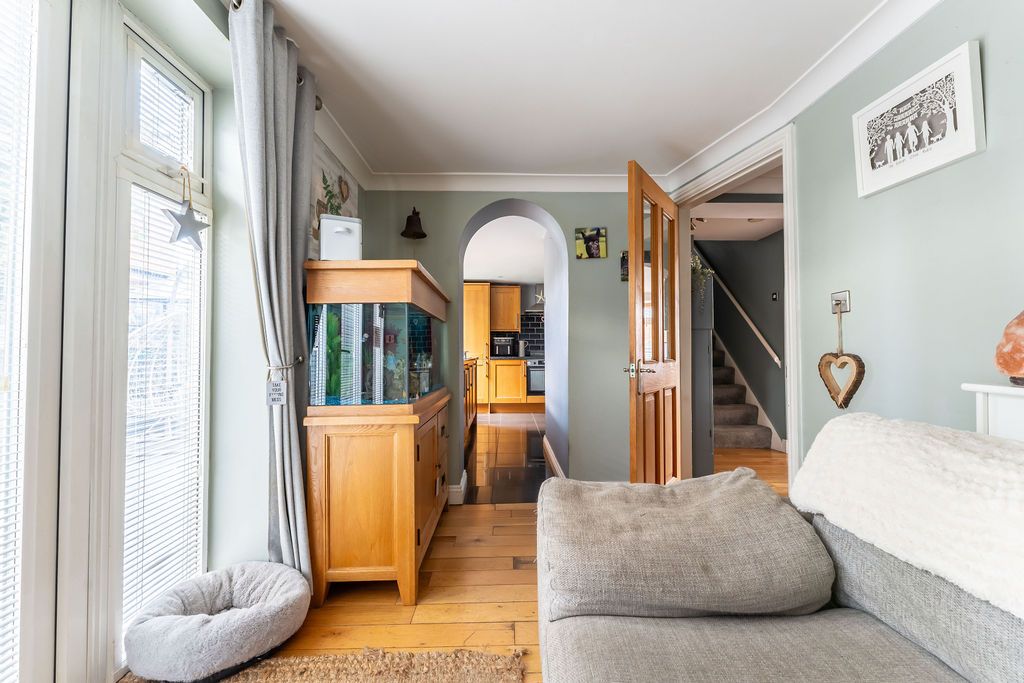 Semi Detached House in York