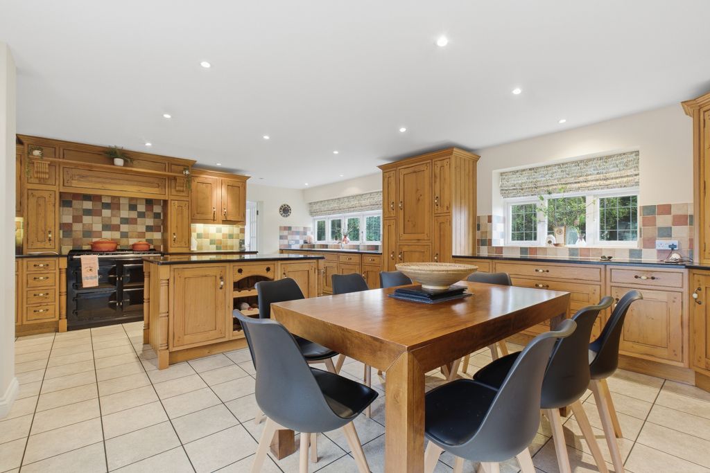 Detached House in Tamworth