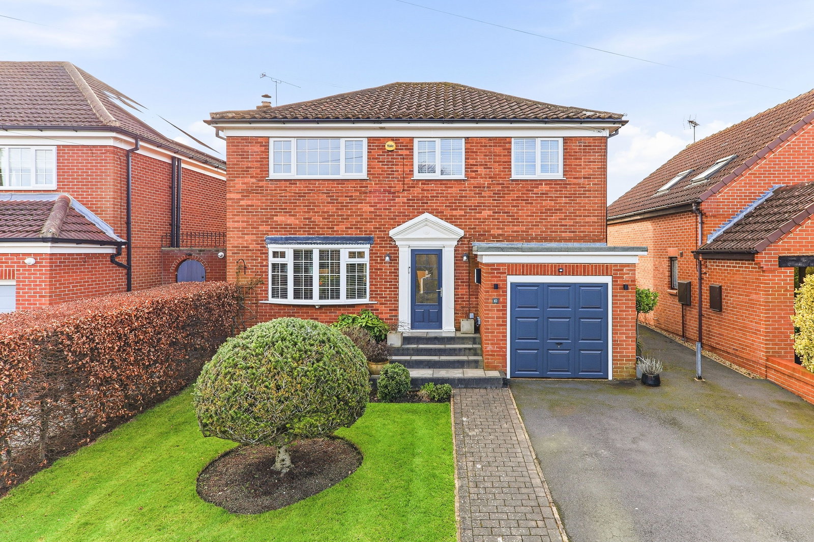 Detached House in Leeds