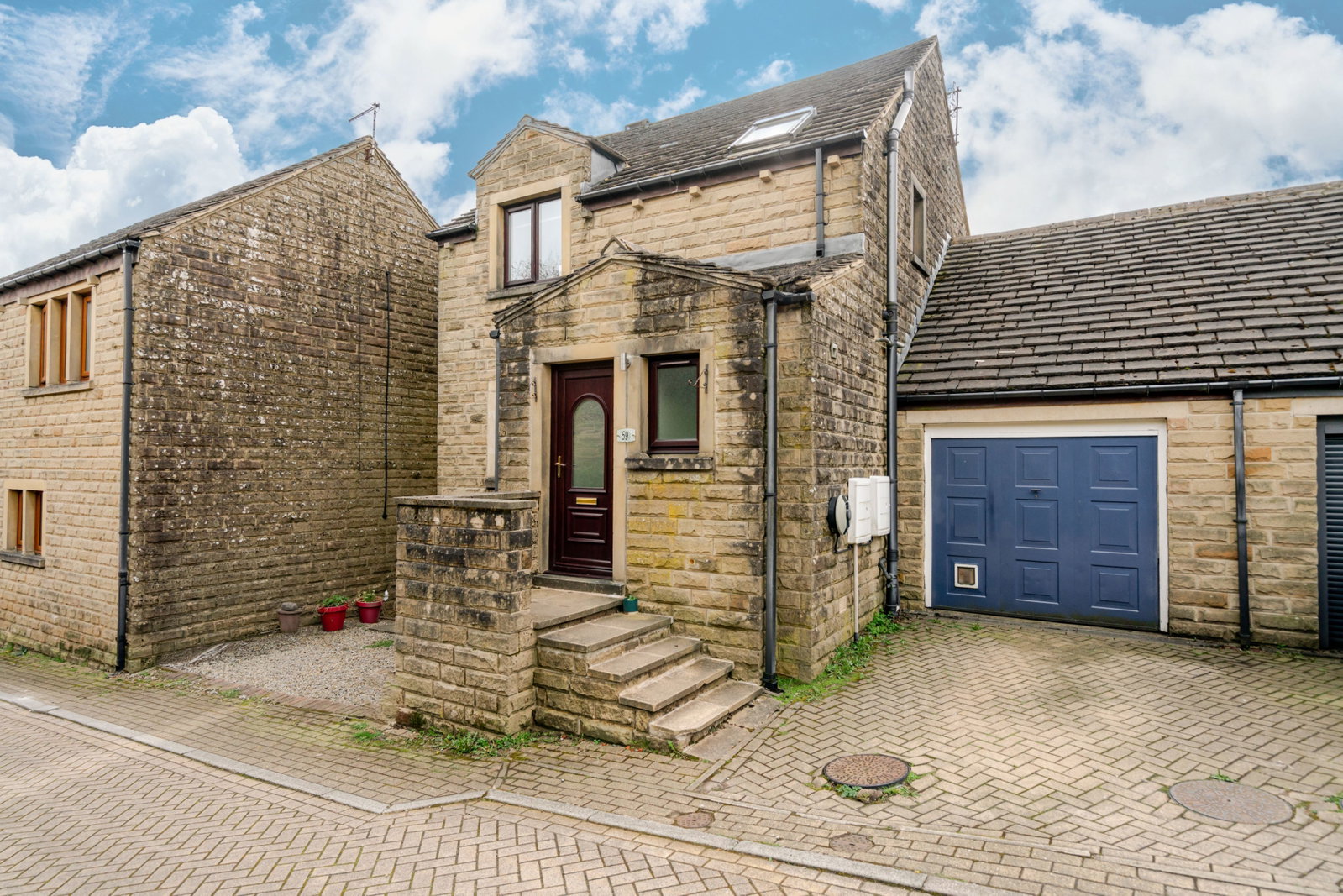 Semi Detached House in Sowerby Bridge