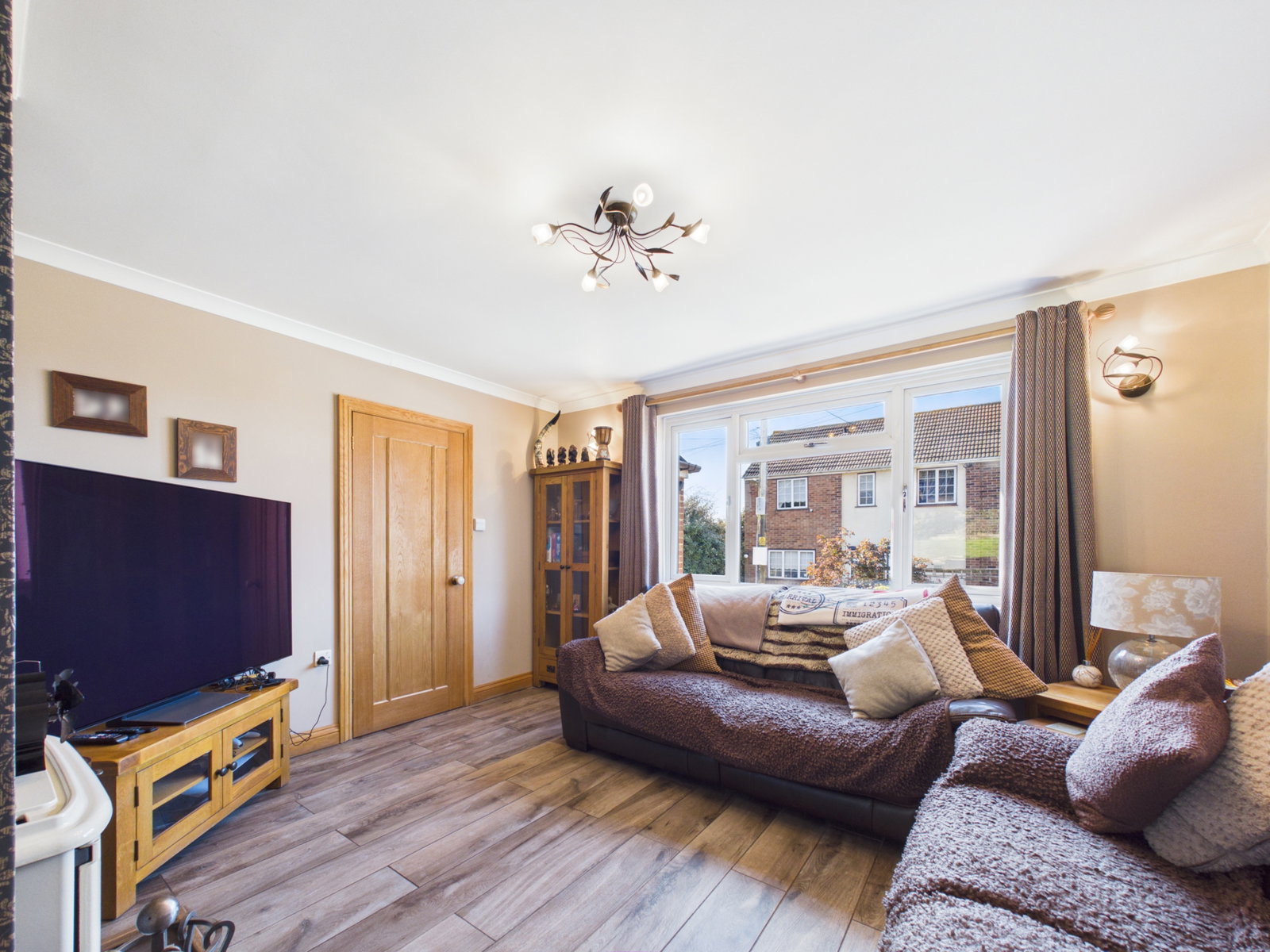 Semi Detached House in Rochester
