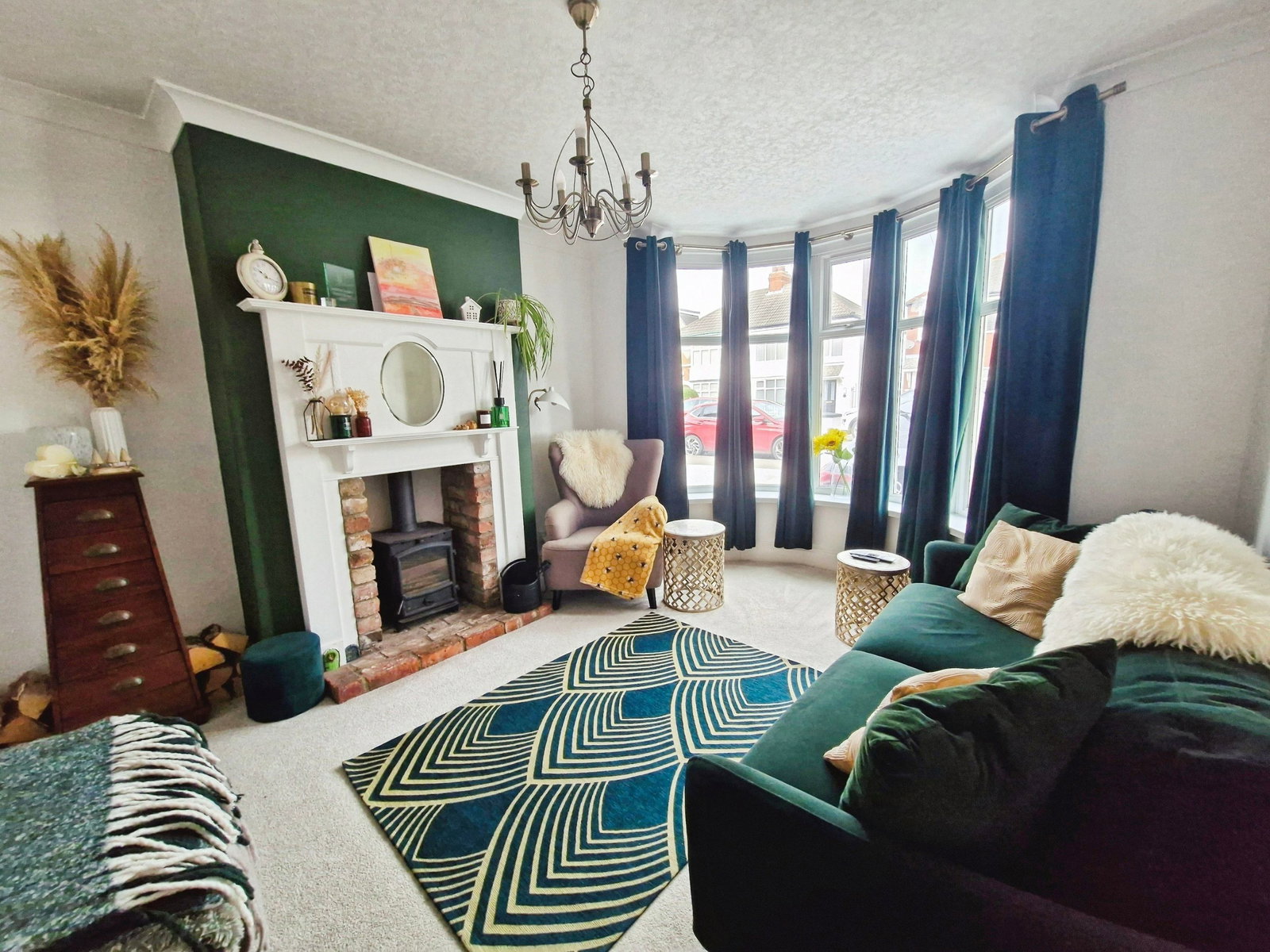Semi Detached House in Hull