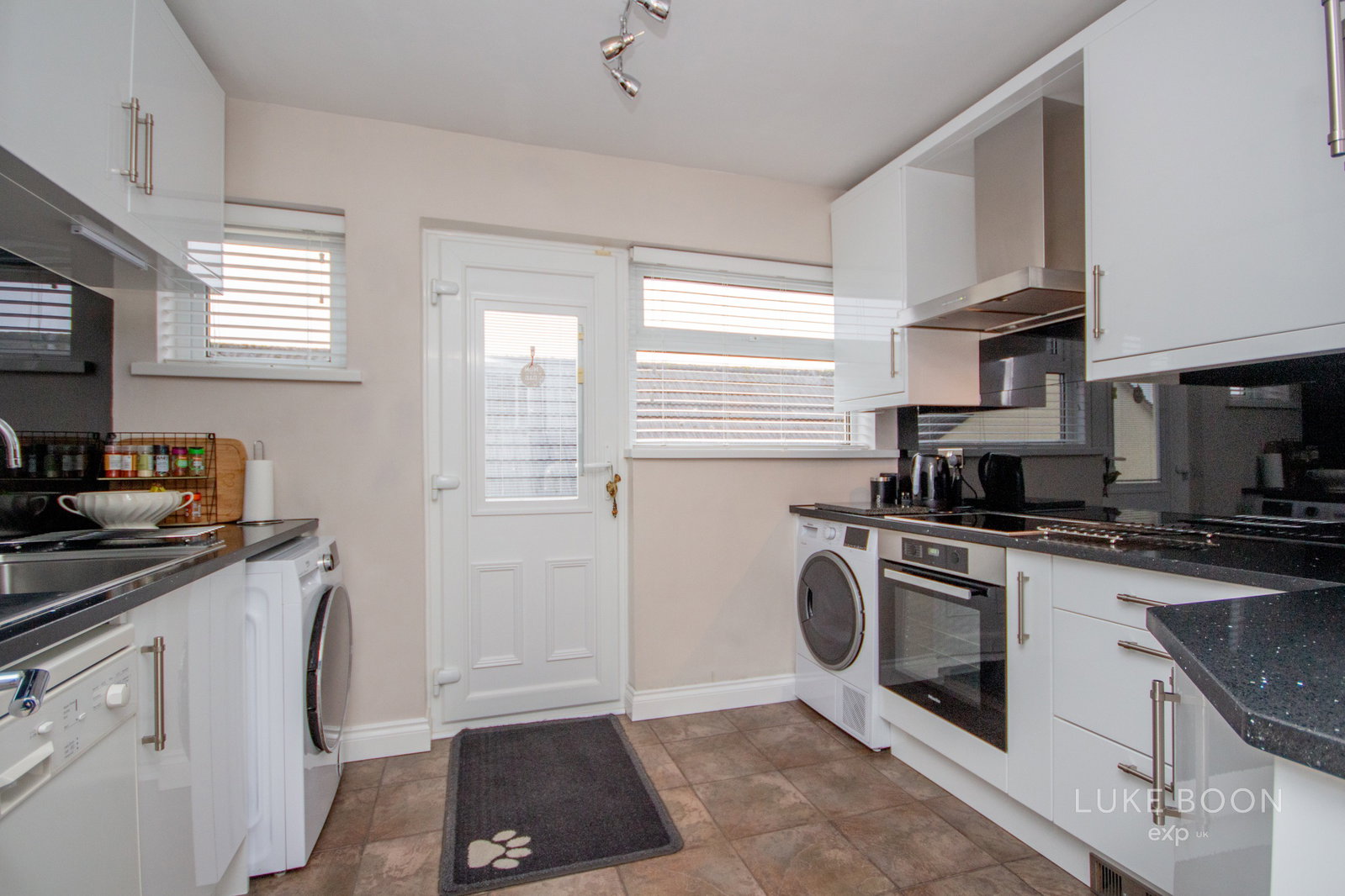 Bungalow in Plymouth
