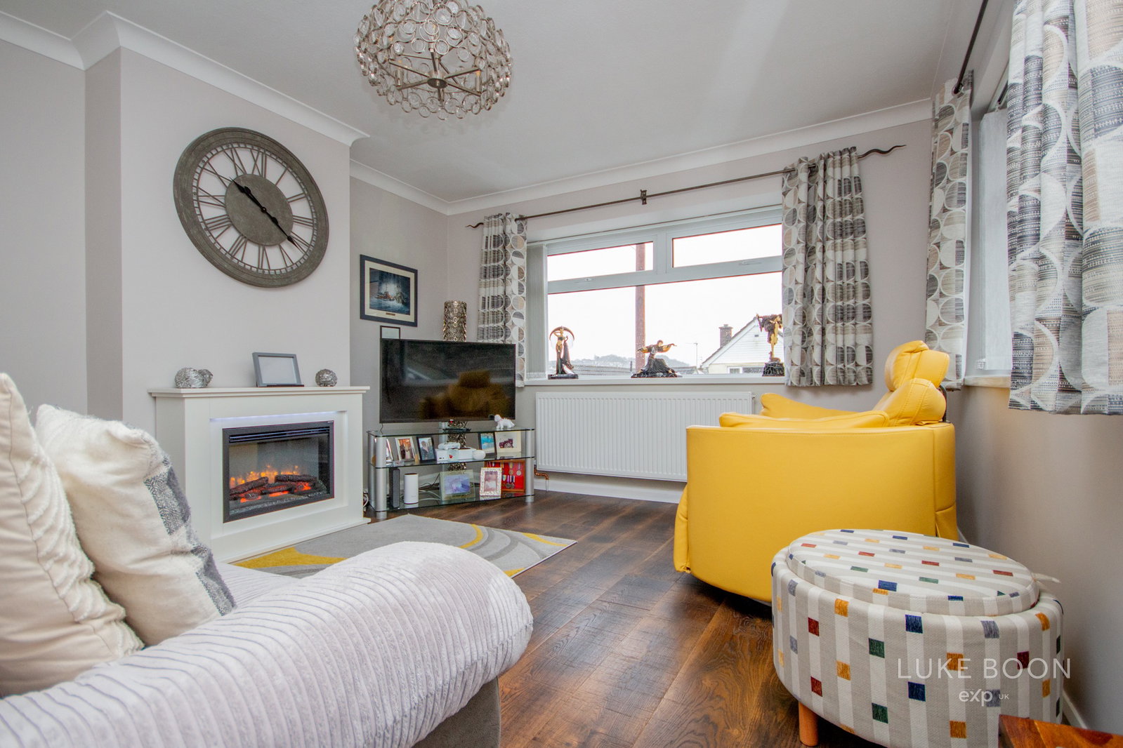 Bungalow in Plymouth