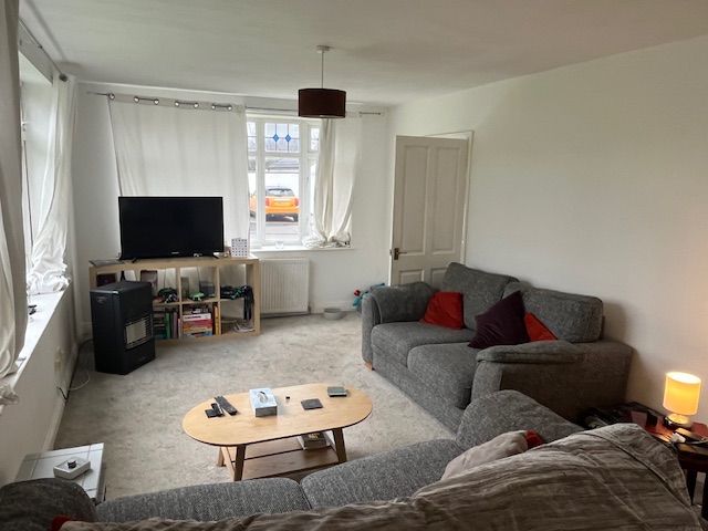 Semi Detached House in Huncote