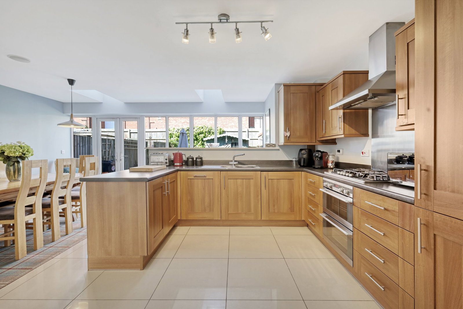 End Of Terrace House in Basildon