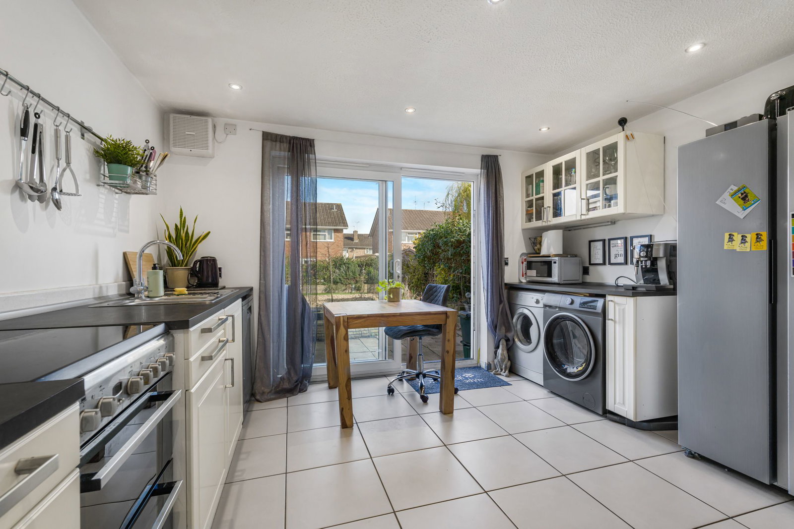 Semi Detached House in Cheltenham