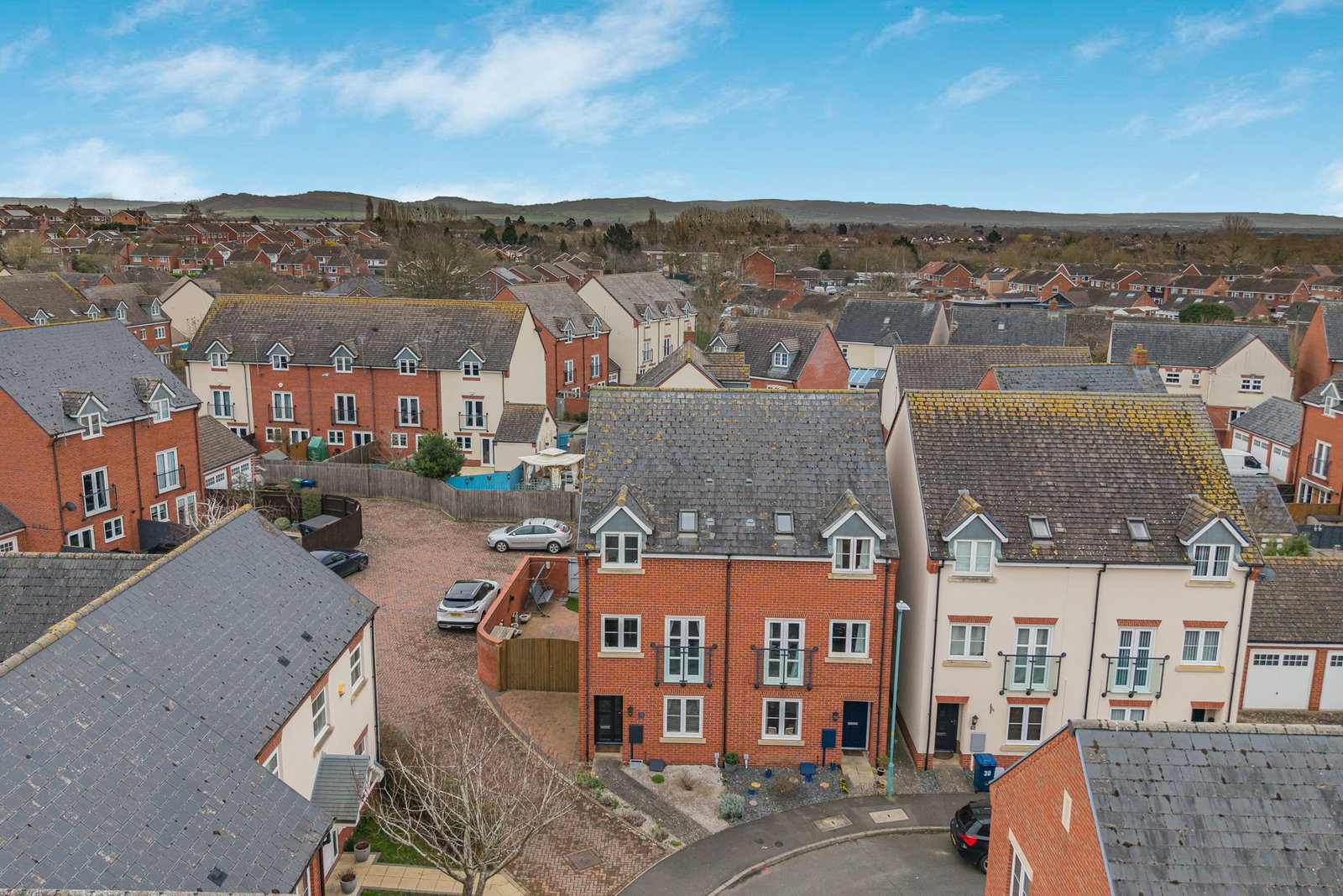 Semi Detached House in Tewkesbury