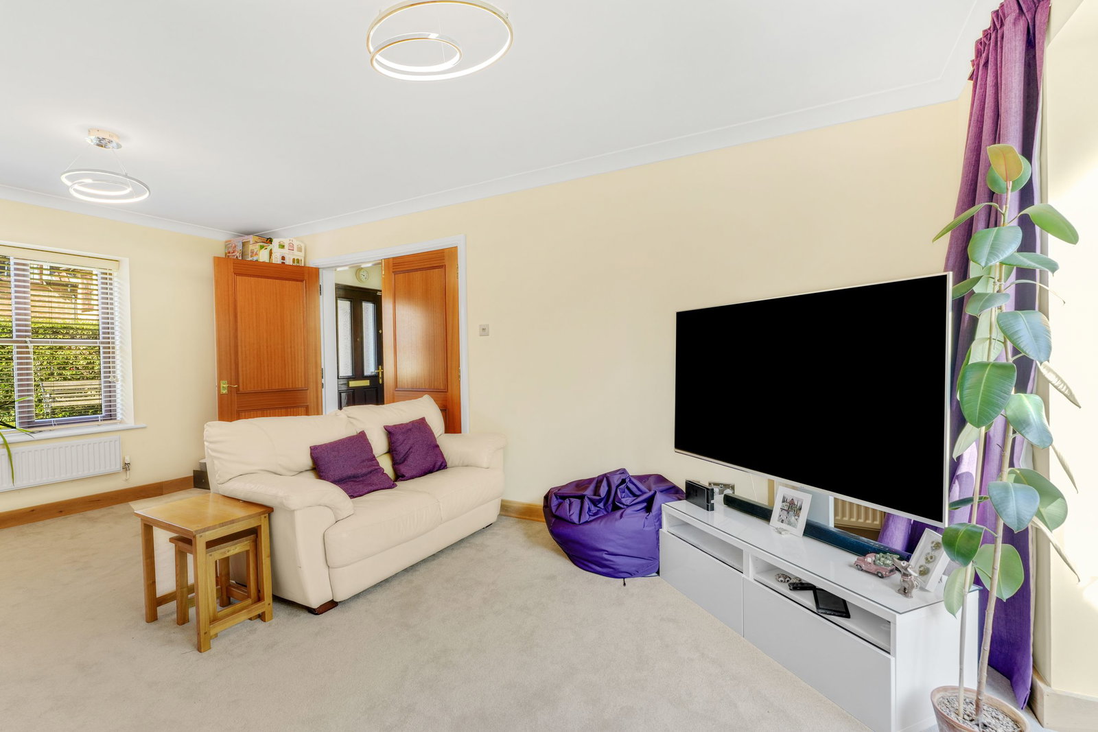 Detached House in Milton Keynes