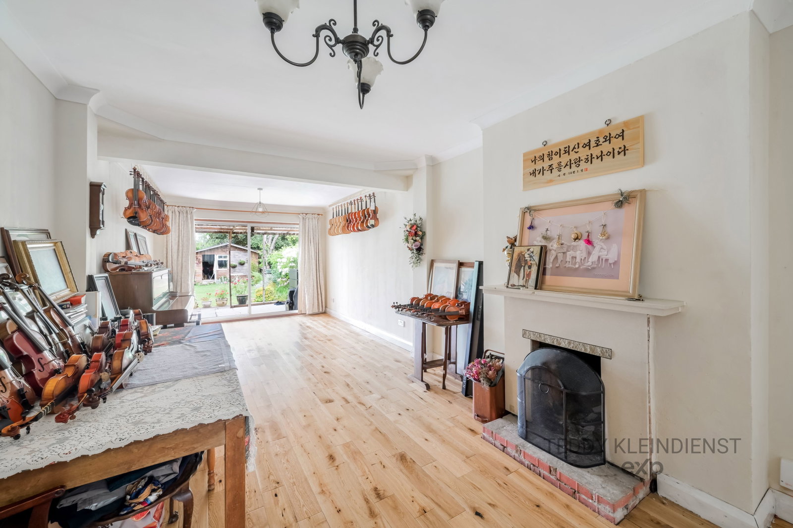Detached House in New Malden