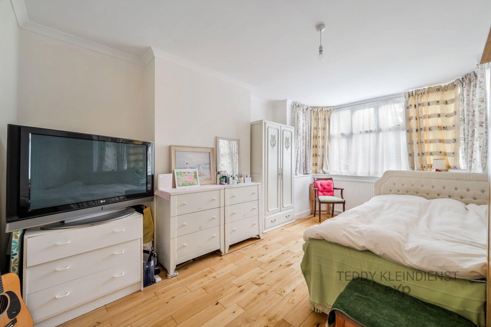 Detached House in New Malden