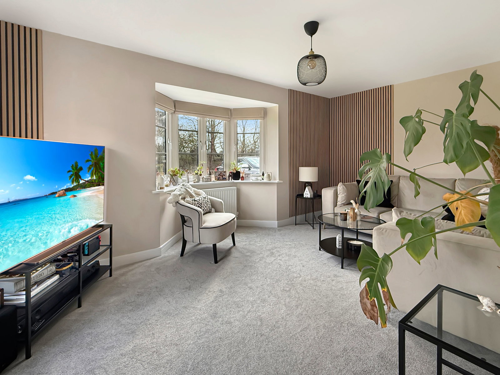 Semi Detached House in Telford