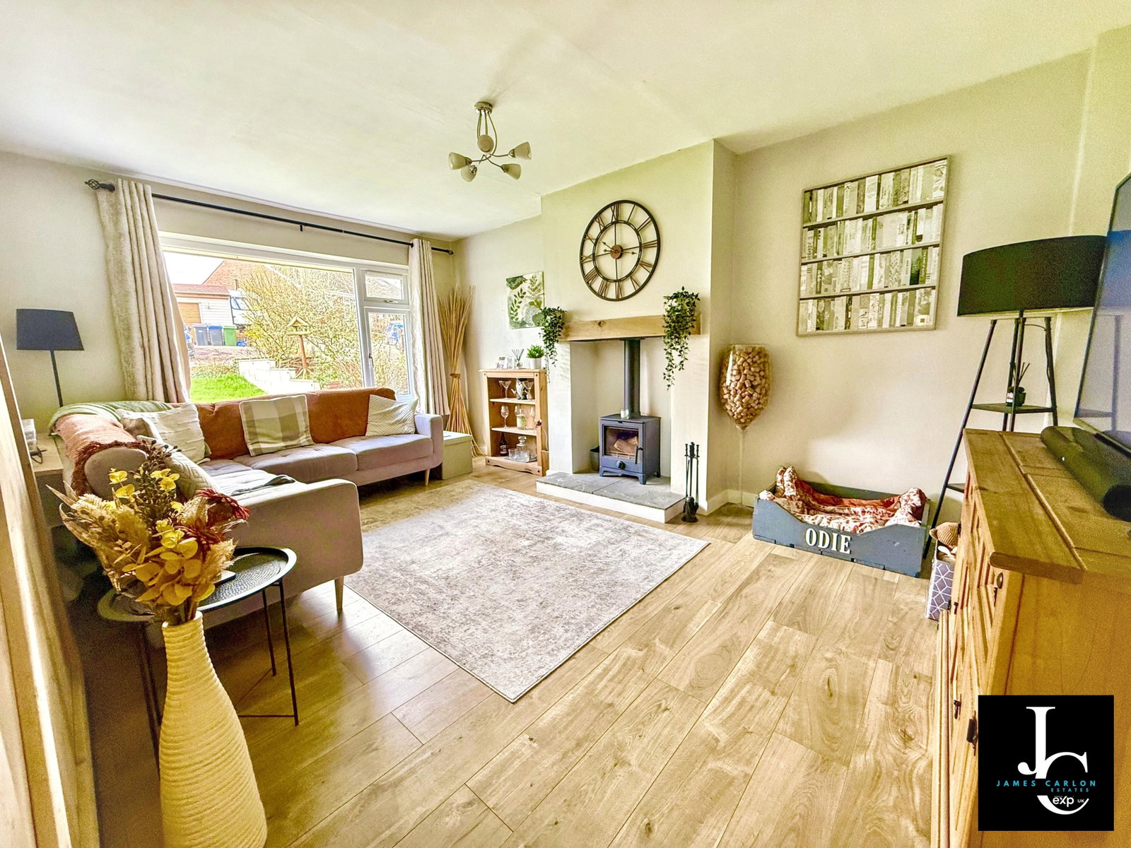 Semi Detached House in Telford