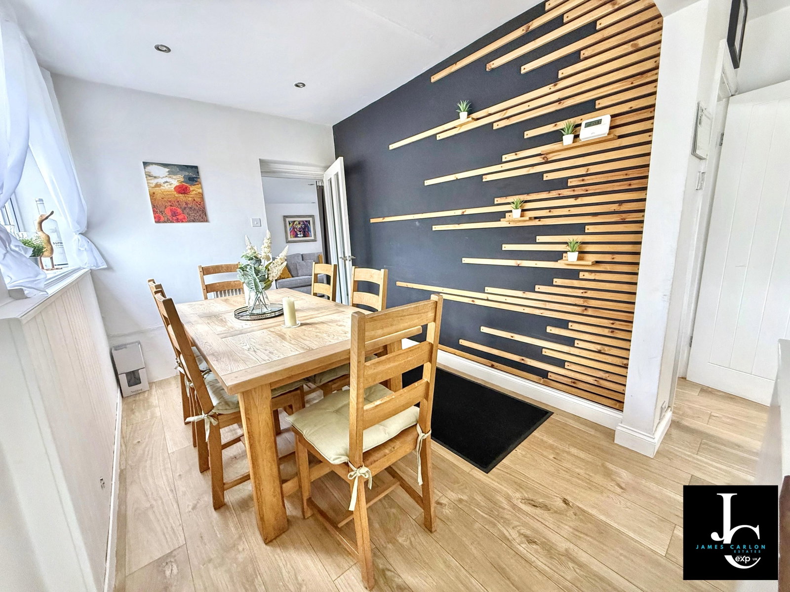 Semi Detached House in Telford