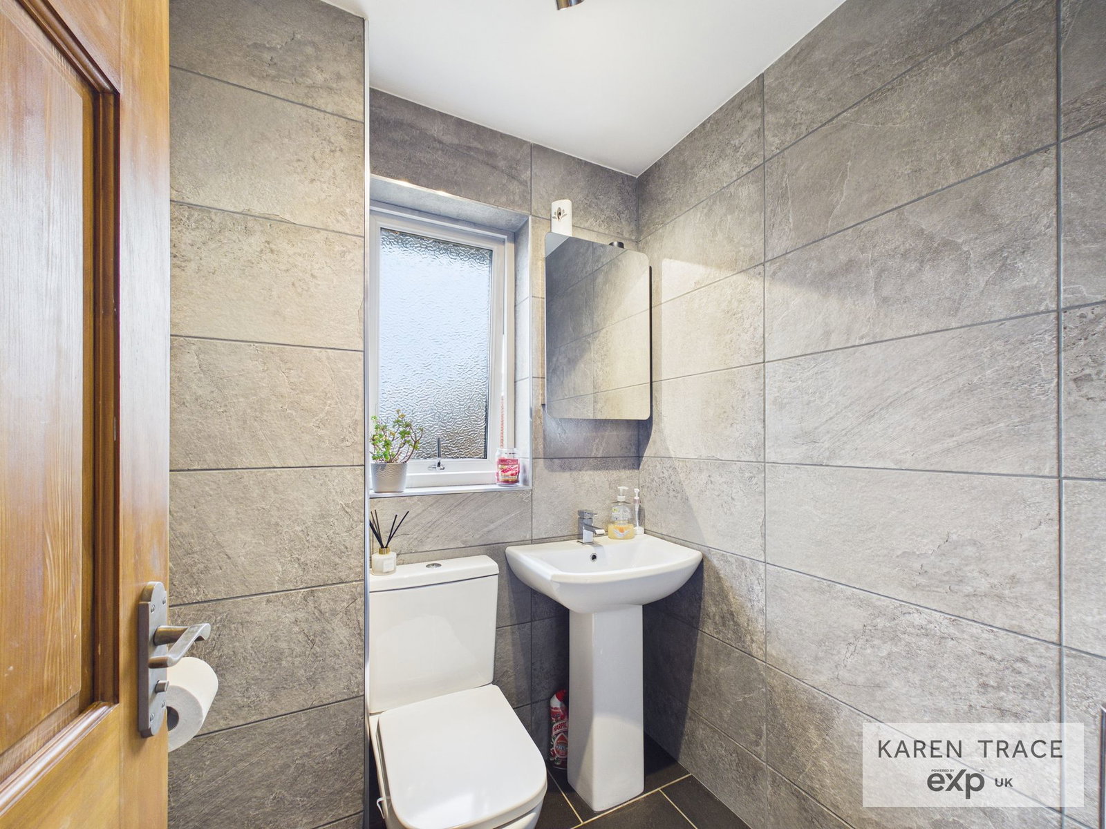 Detached House in Par
