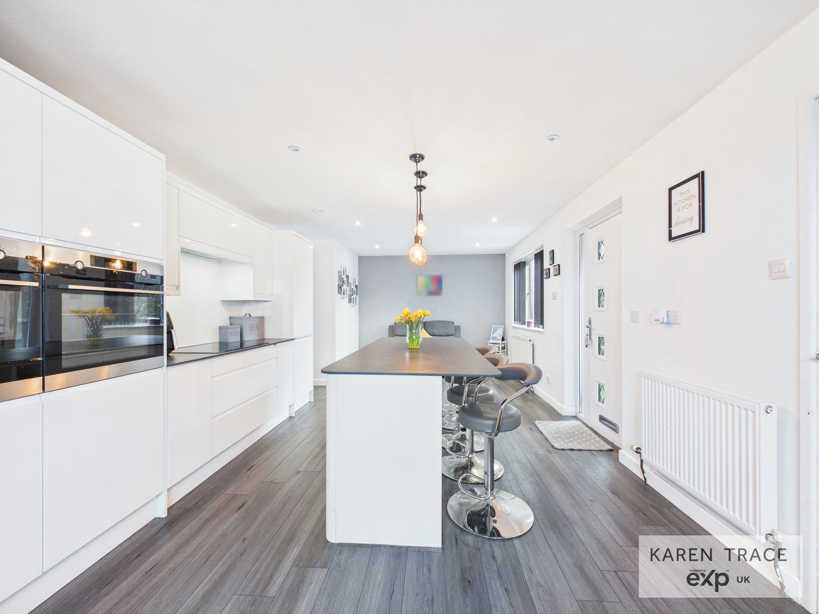 Detached House in Par