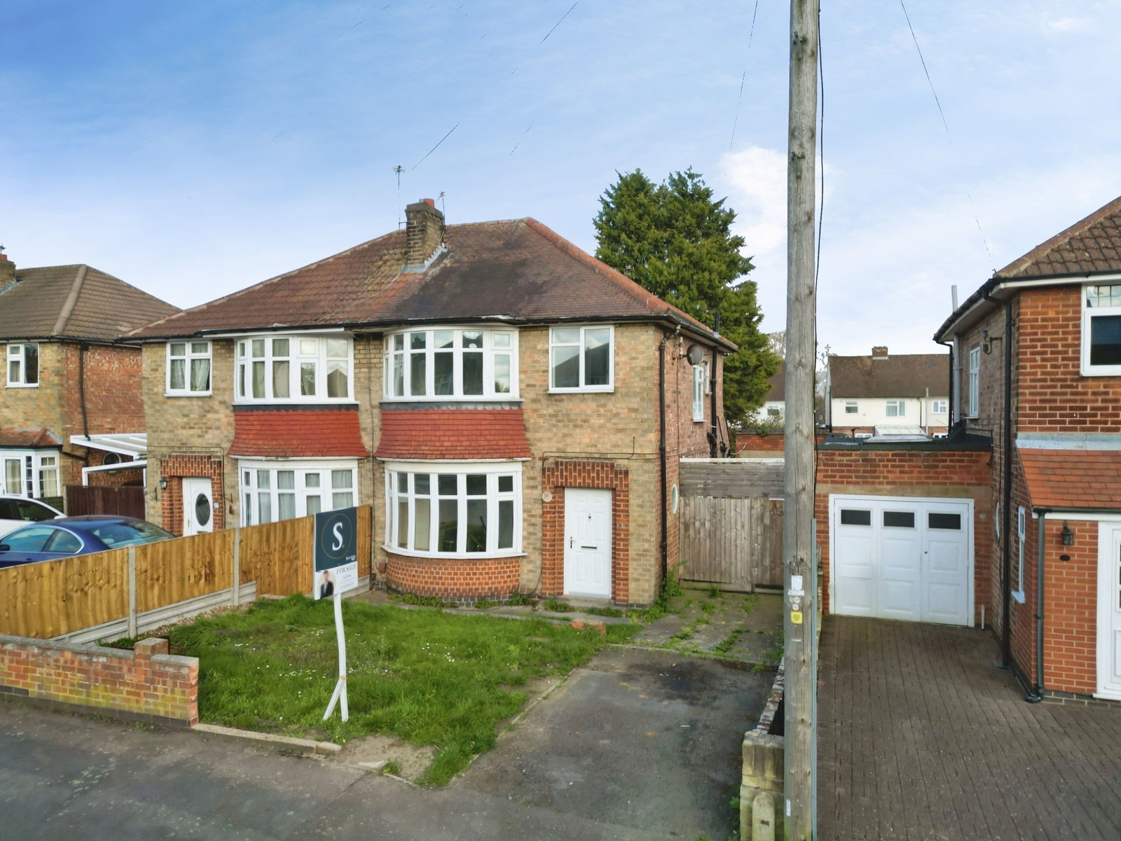 Semi Detached House in Leicester