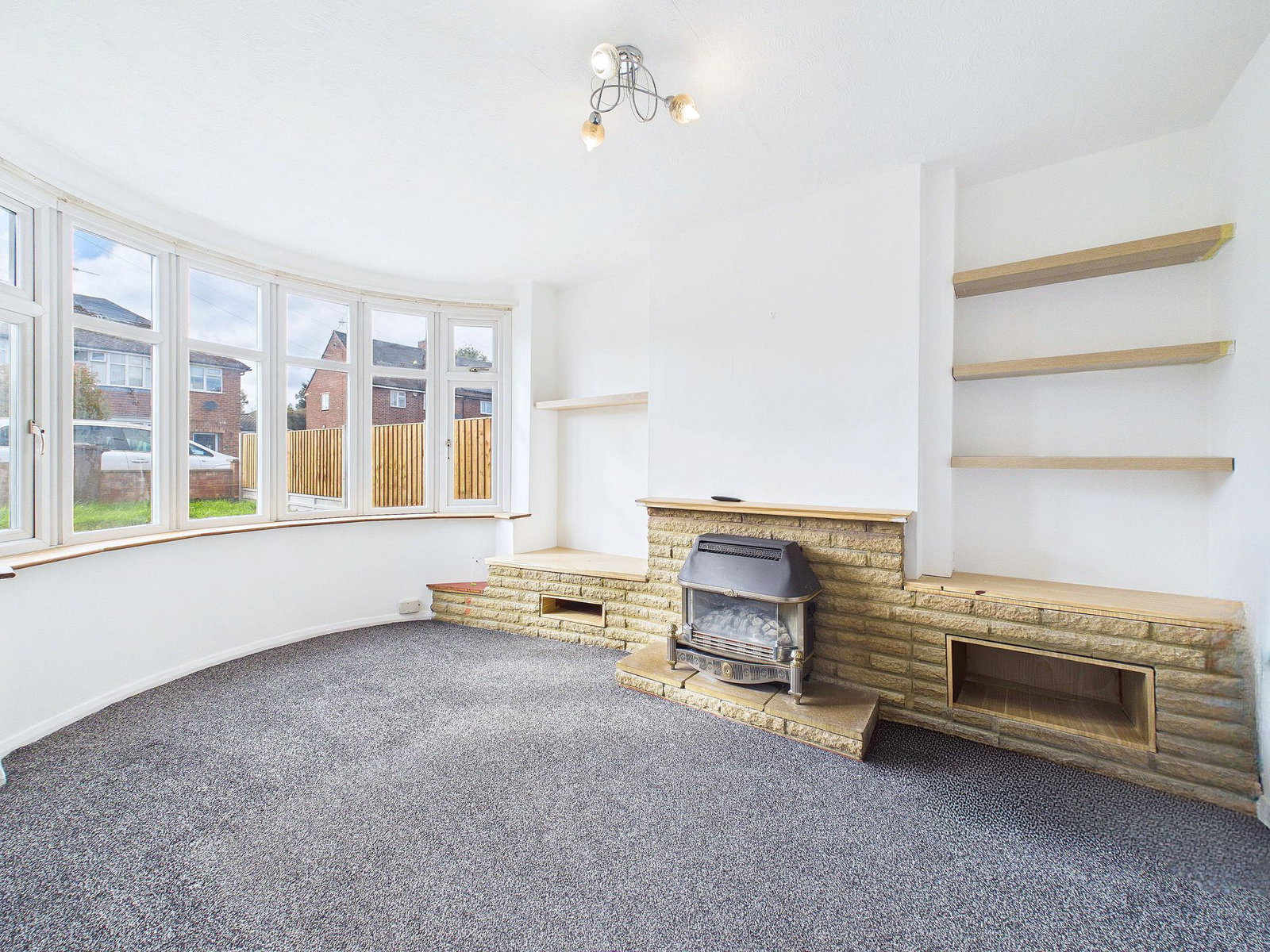 Semi Detached House in Leicester