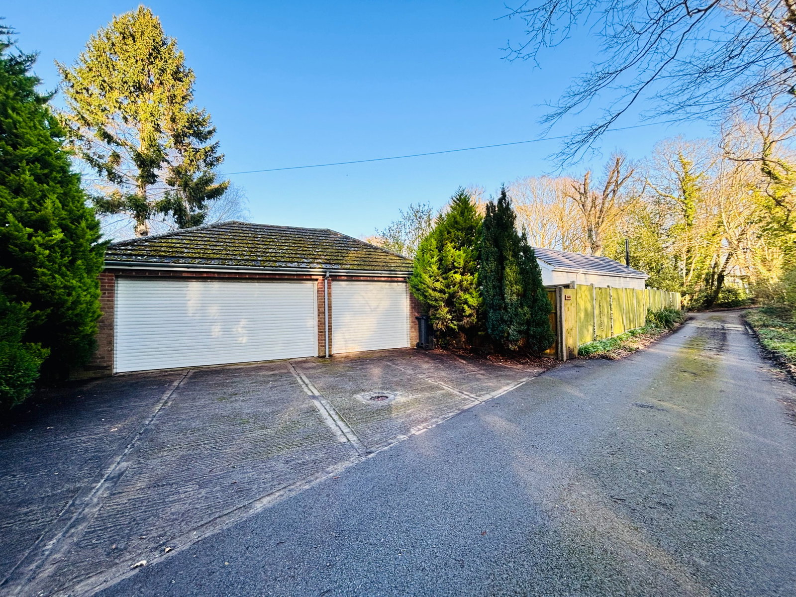 Bungalow in Ashford