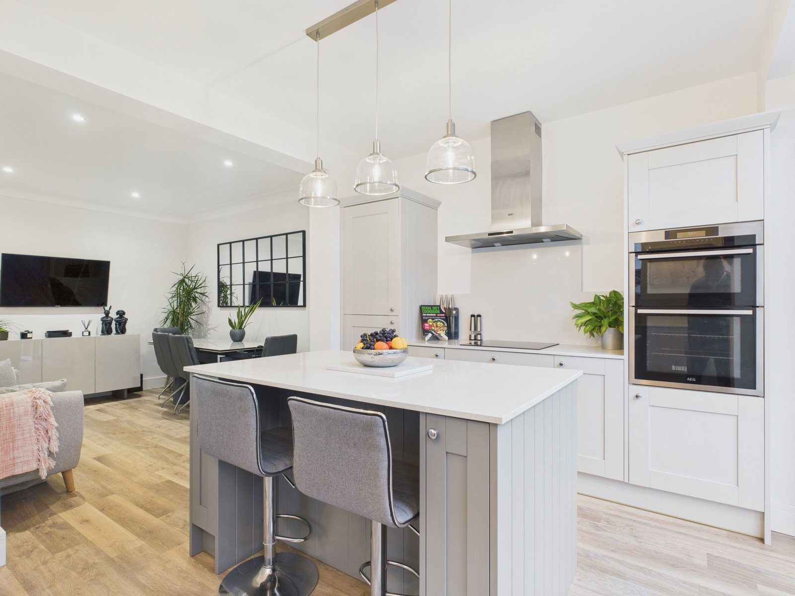 Semi Detached House in London