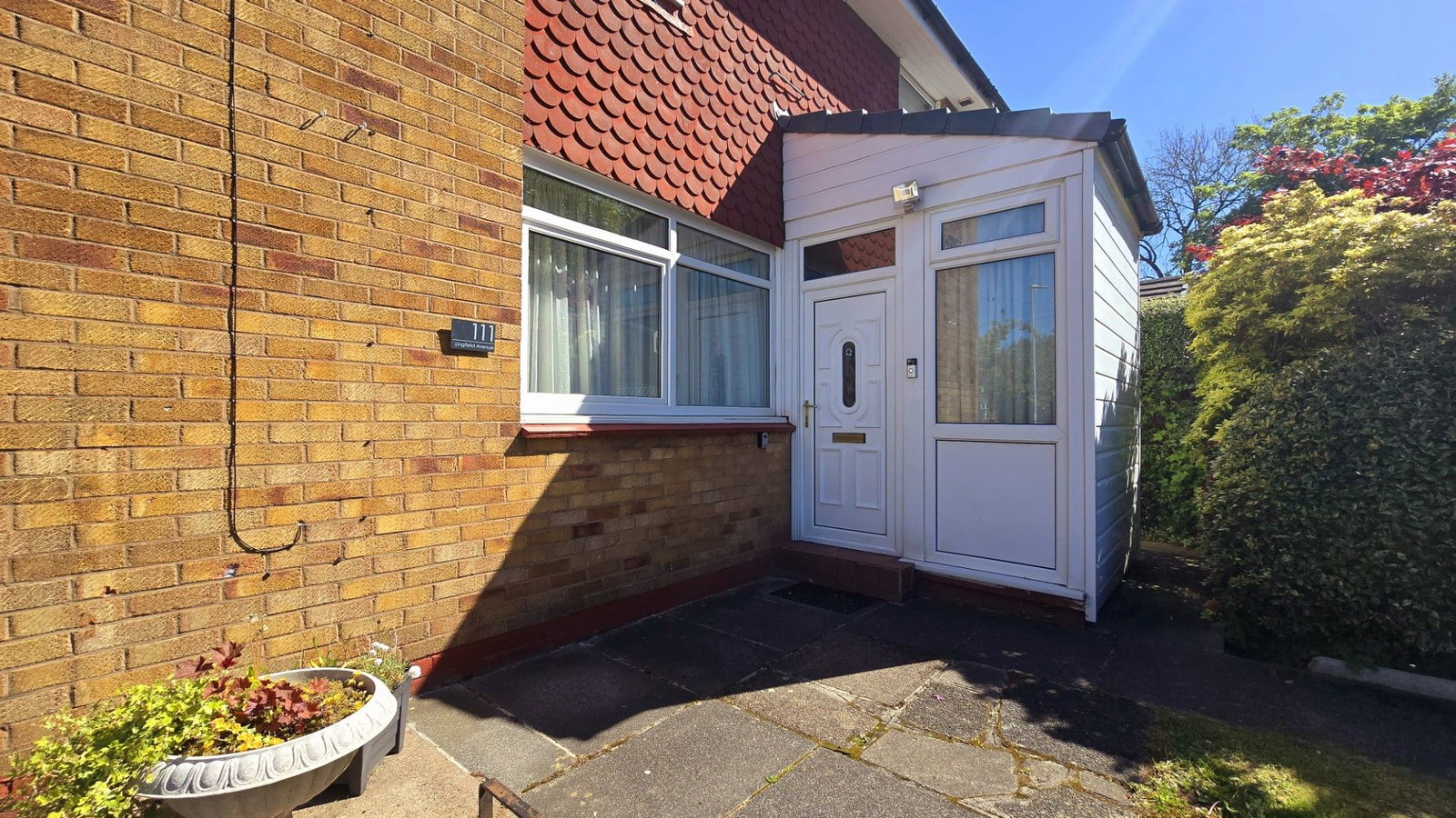 Semi Detached House in Sale