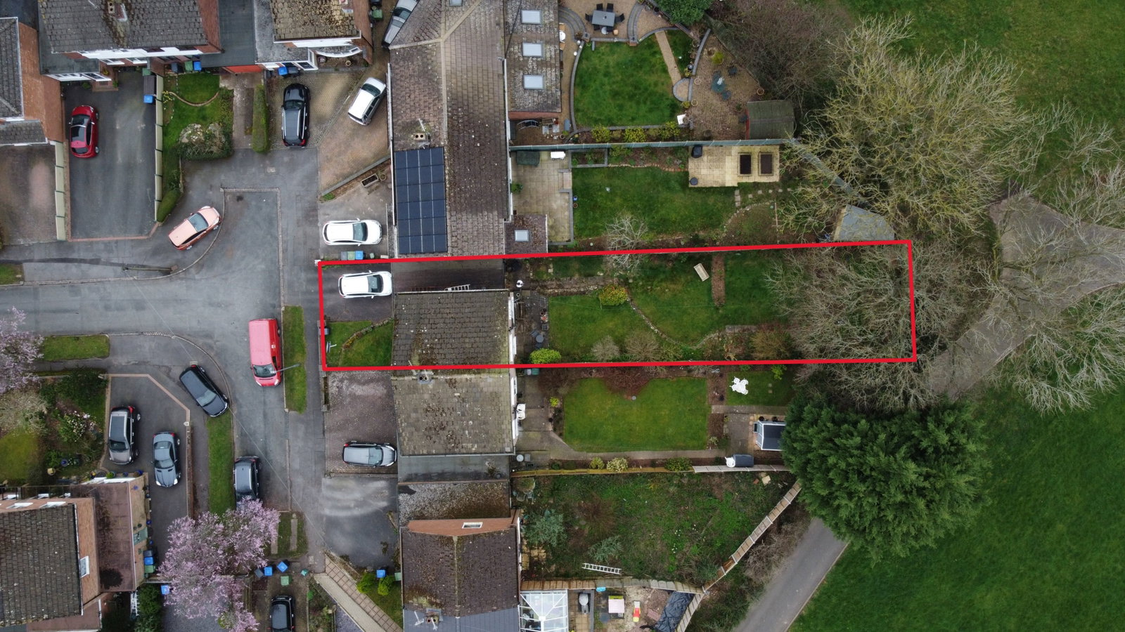 Semi Detached House in Kenilworth