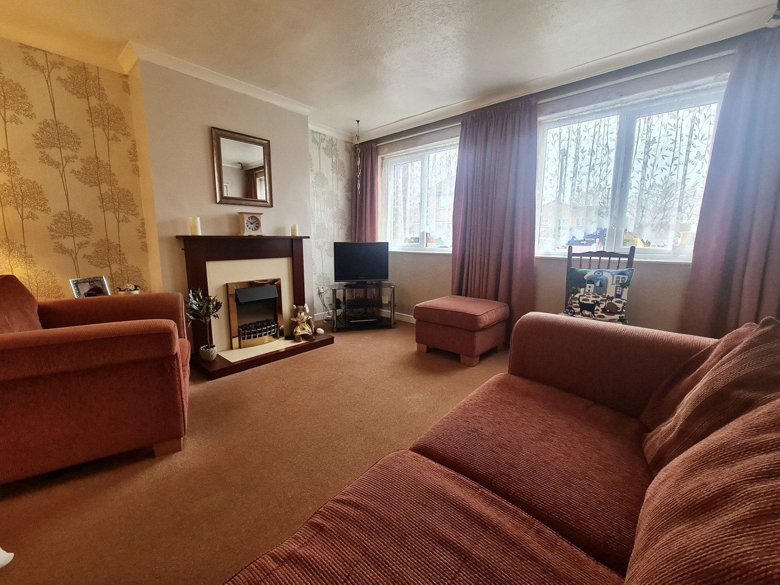 Semi Detached House in Kenilworth 3