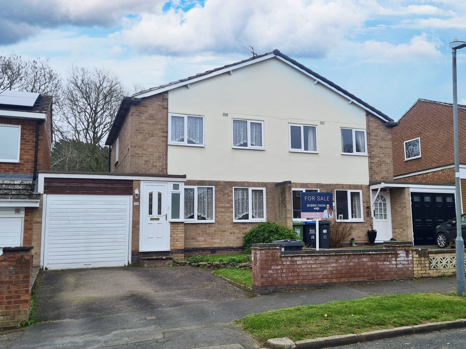 Semi Detached House in Kenilworth