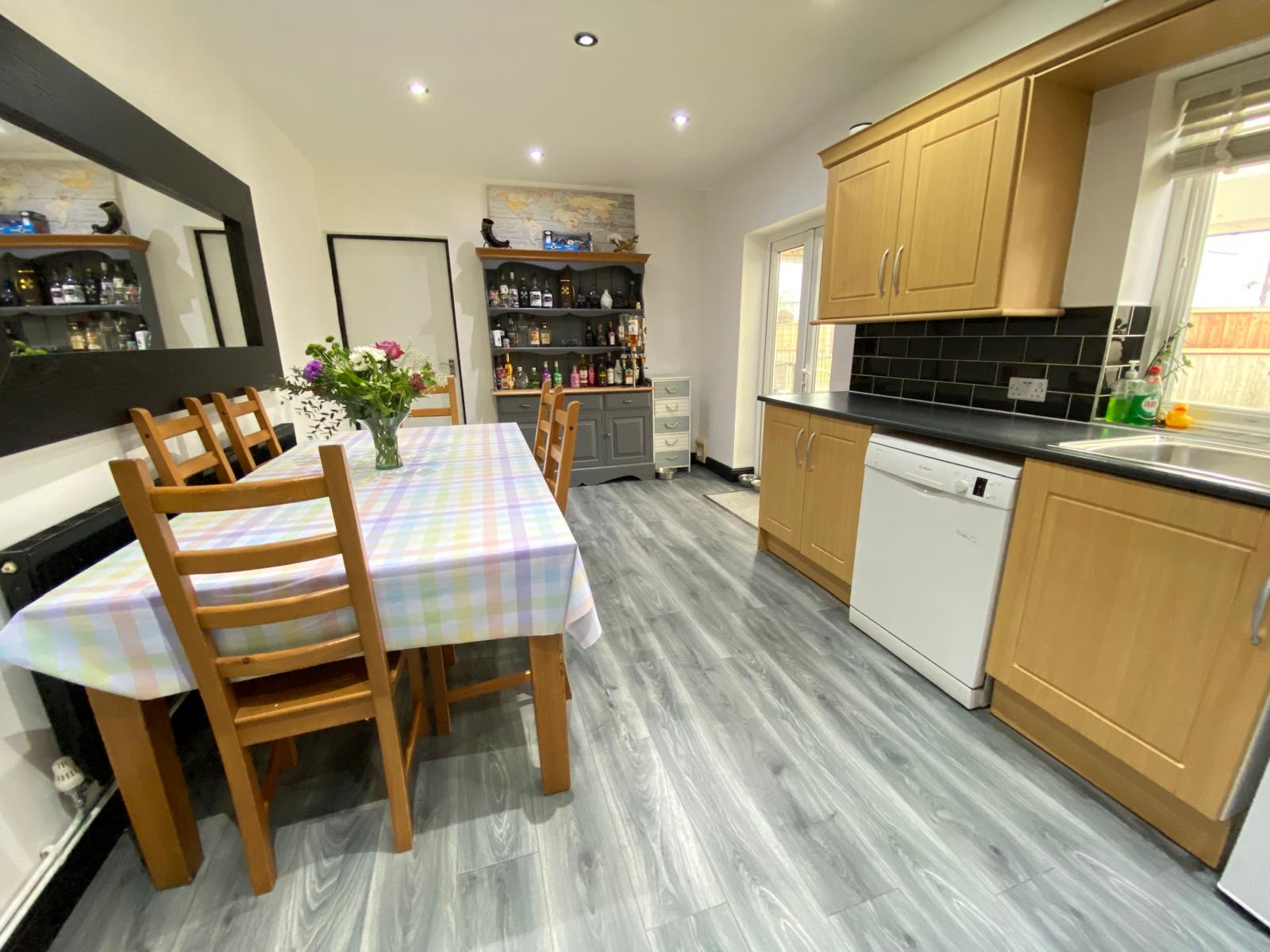 Semi Detached House in Leicester