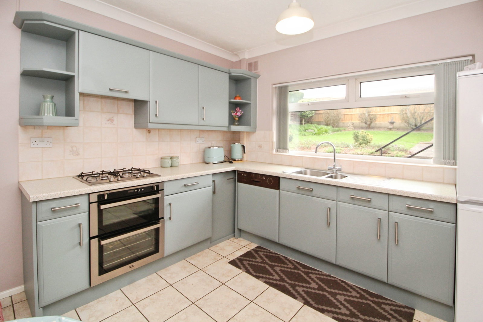 Semi Detached Bungalow in Stourport-on-severn