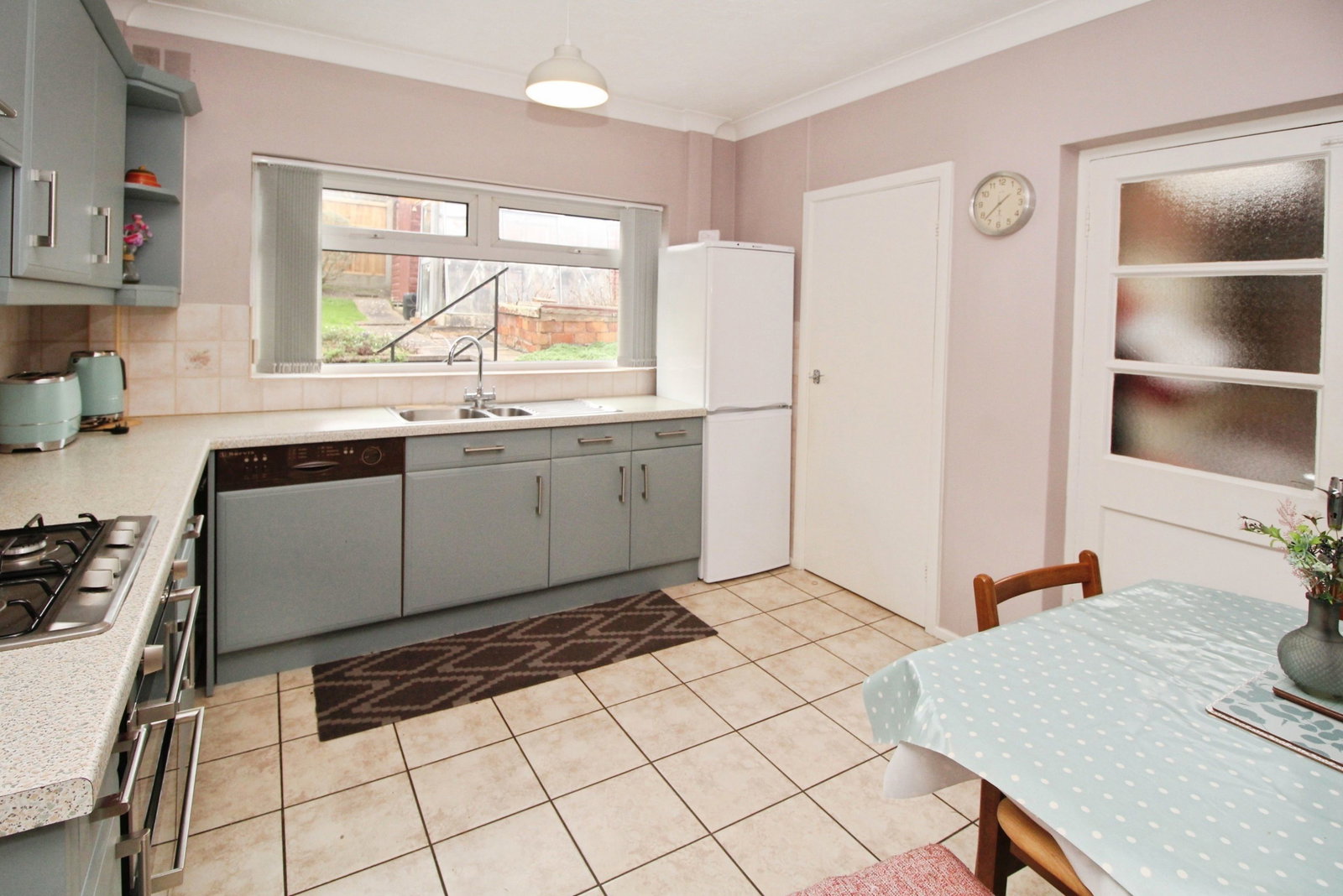 Semi Detached Bungalow in Stourport-on-severn